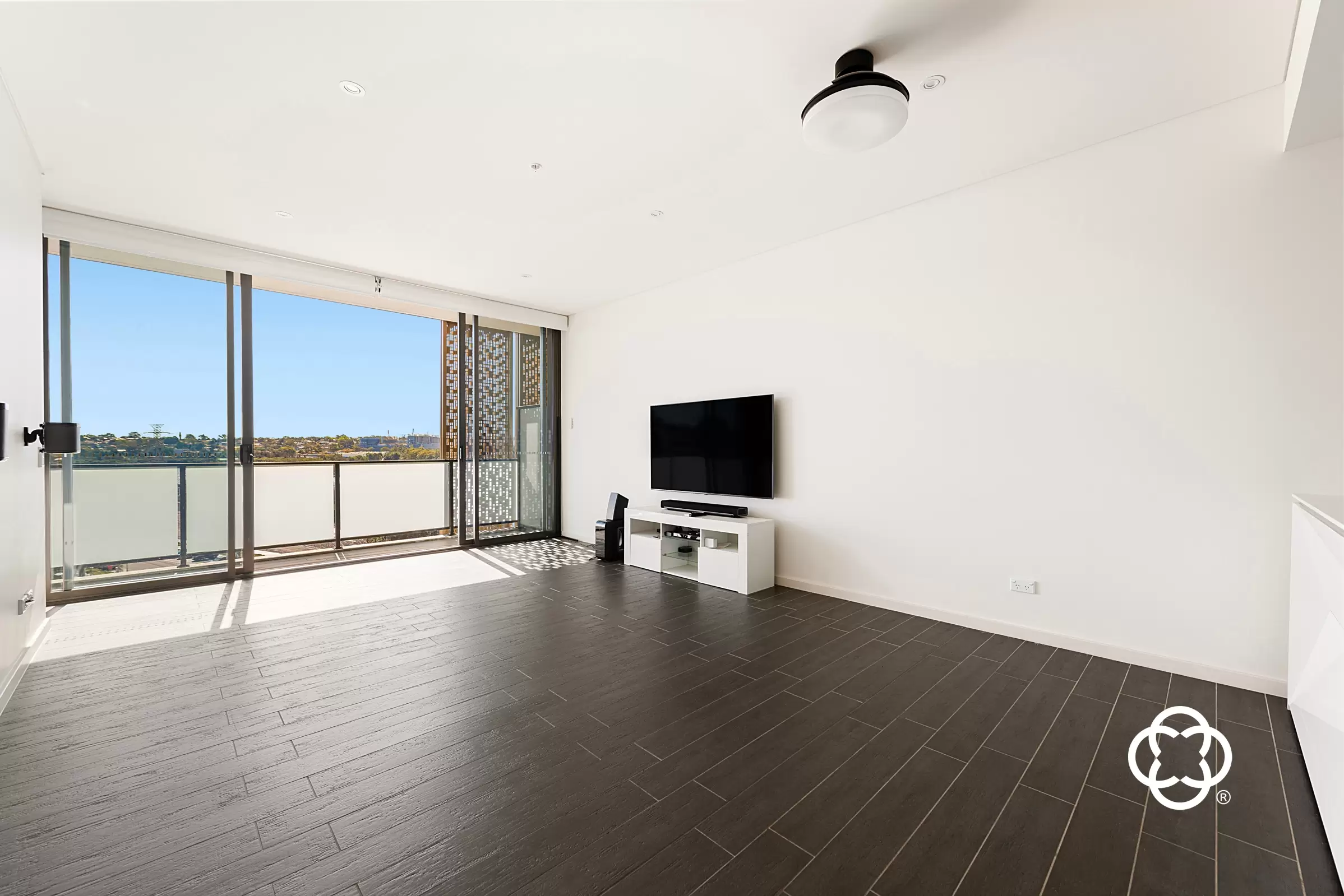 801/1A Burroway Road, Wentworth Point Leased by Chidiac Realty - image 5