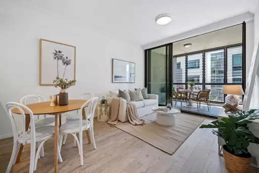 404/1 Footbridge Boulevard, Wentworth Point Sold by Chidiac Realty