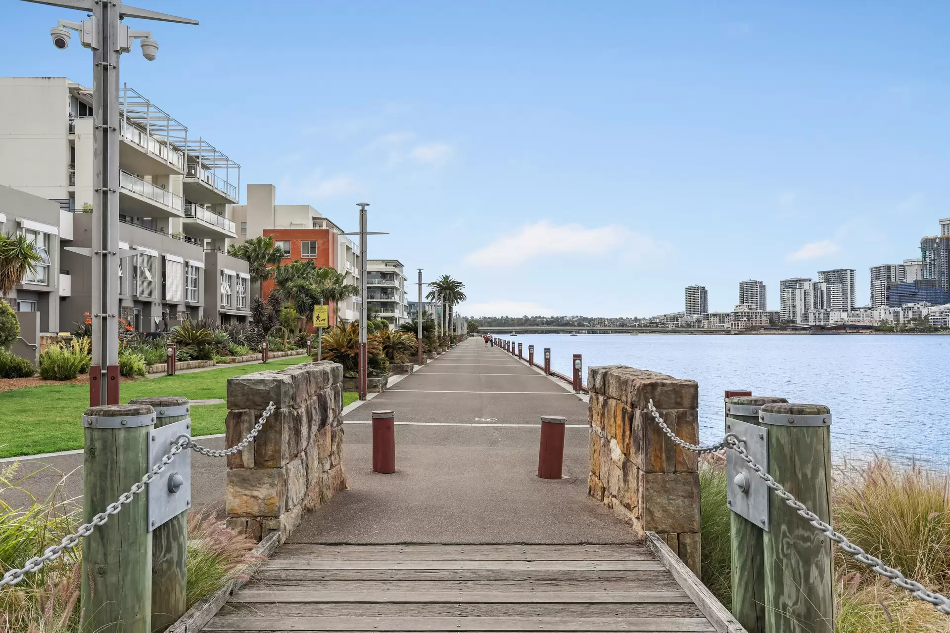 226/25 Bennelong Parkway, Wentworth Point Leased by Chidiac Realty - image 1