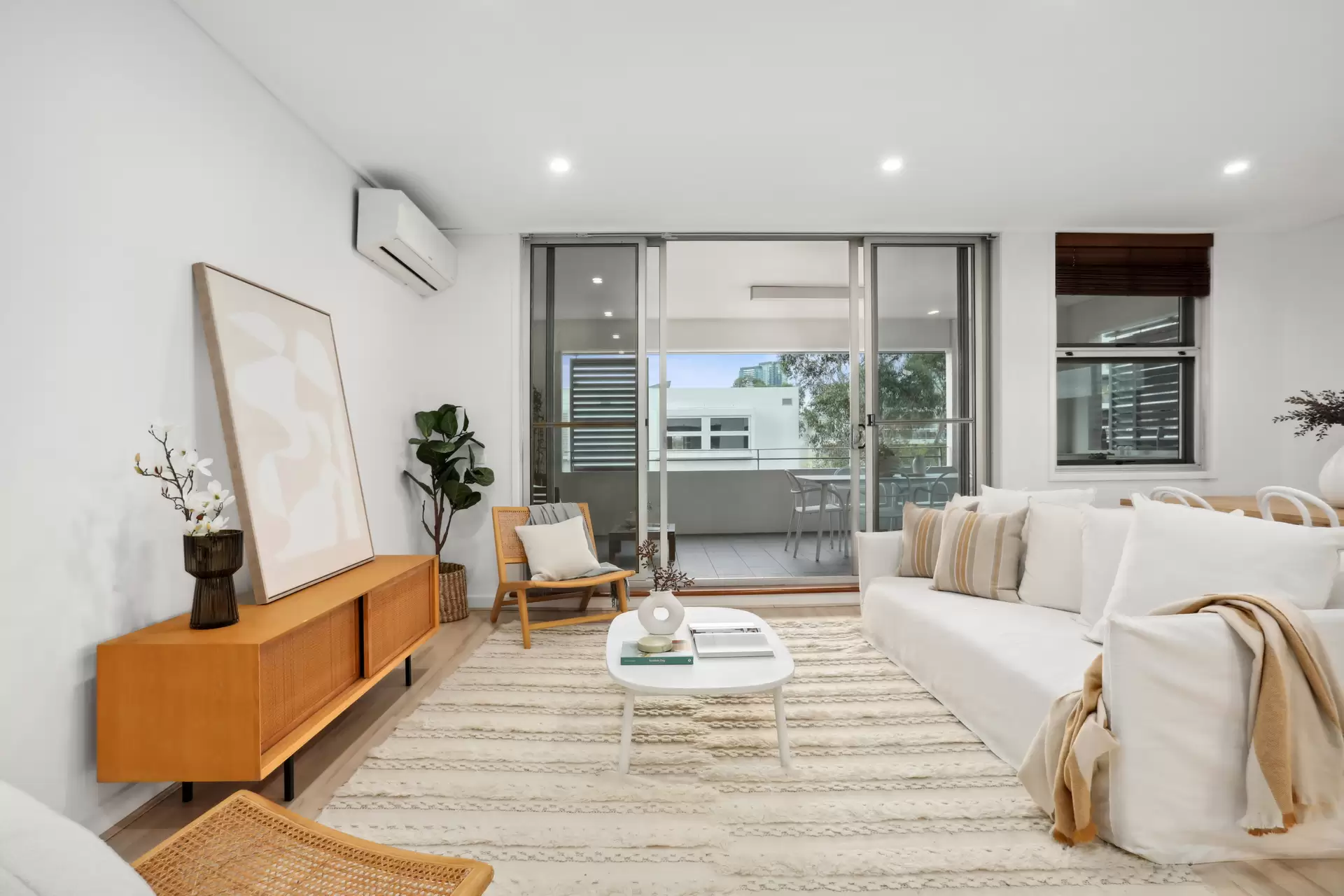 226/25 Bennelong Parkway, Wentworth Point Leased by Chidiac Realty - image 1