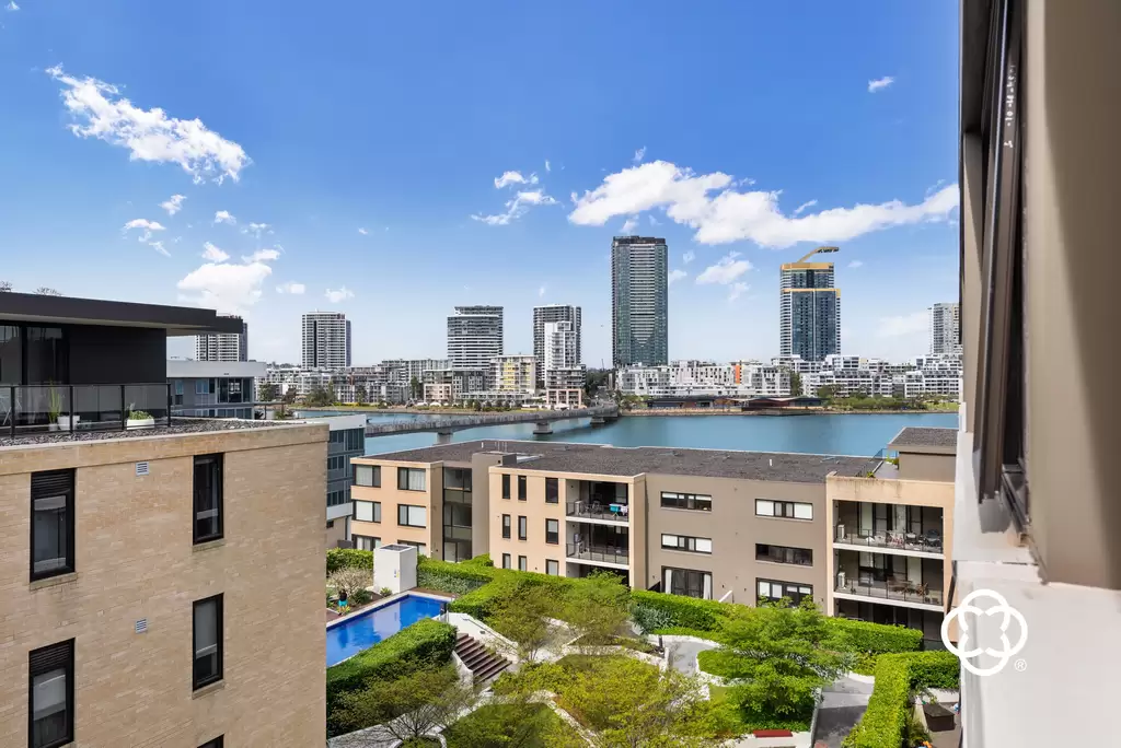 708/19 Verona Drive, Wentworth Point Leased by Chidiac Realty