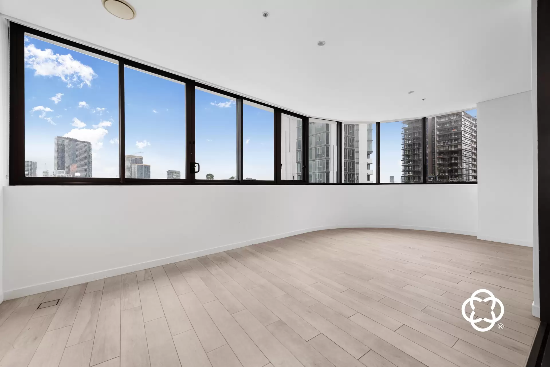 908/11 Wentworth Place, Wentworth Point Leased by Chidiac Realty - image 1