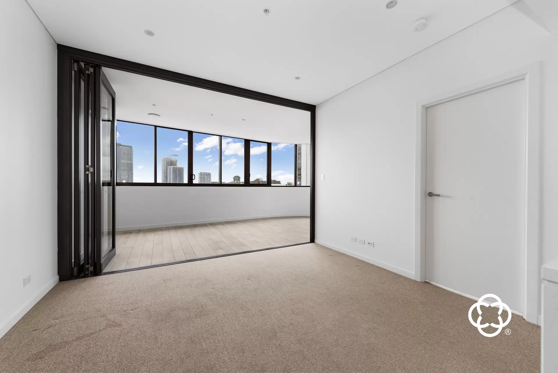 908/11 Wentworth Place, Wentworth Point Leased by Chidiac Realty - image 1