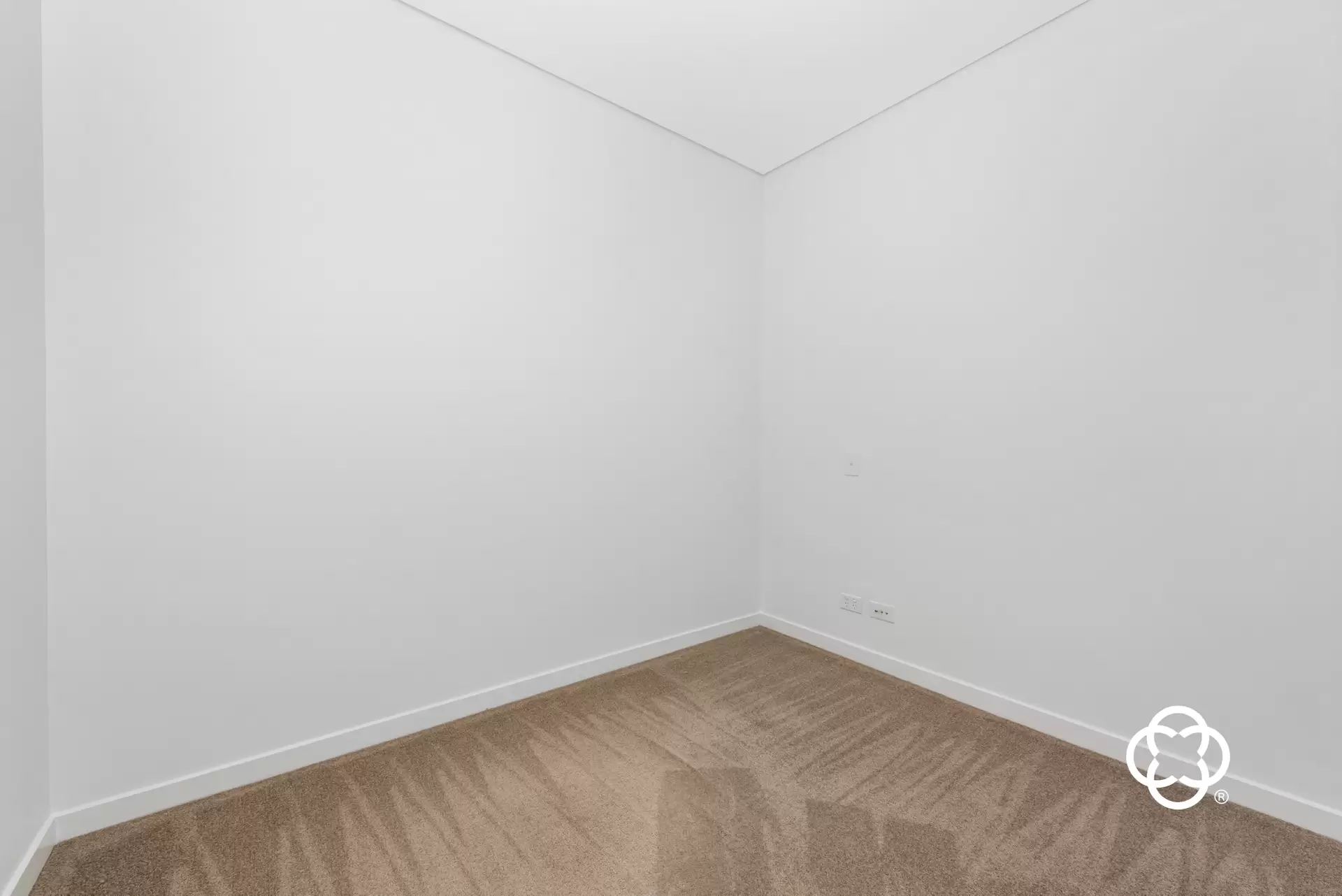 502/2 Wentworth Place, Wentworth Point Leased by Chidiac Realty - image 1