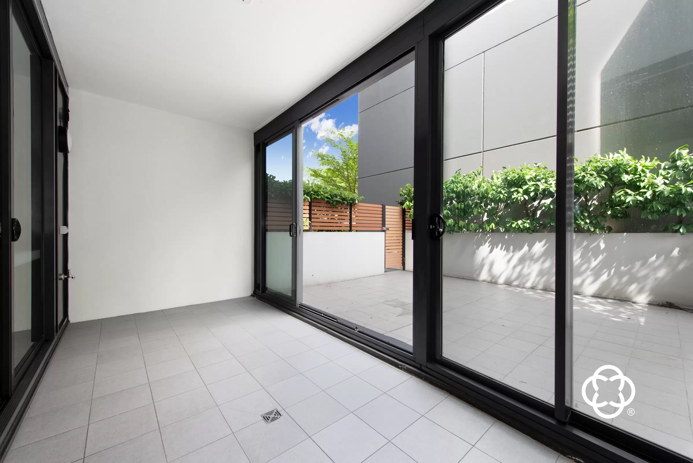 711/10 Burroway Road, Wentworth Point Leased by Chidiac Realty - image 2