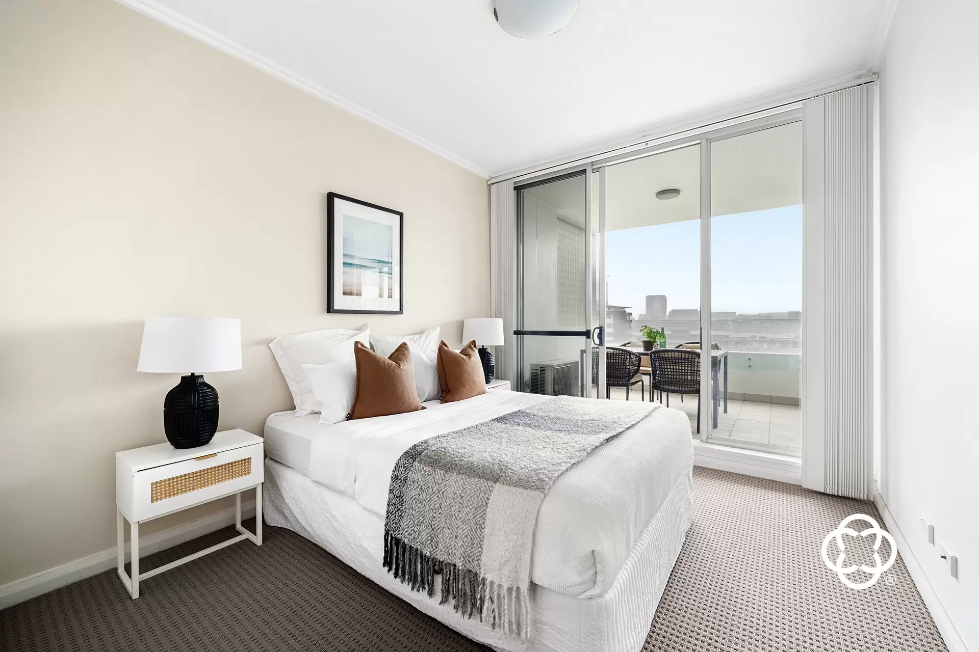 880/33 Hill Road, Wentworth Point Leased by Chidiac Realty - image 1