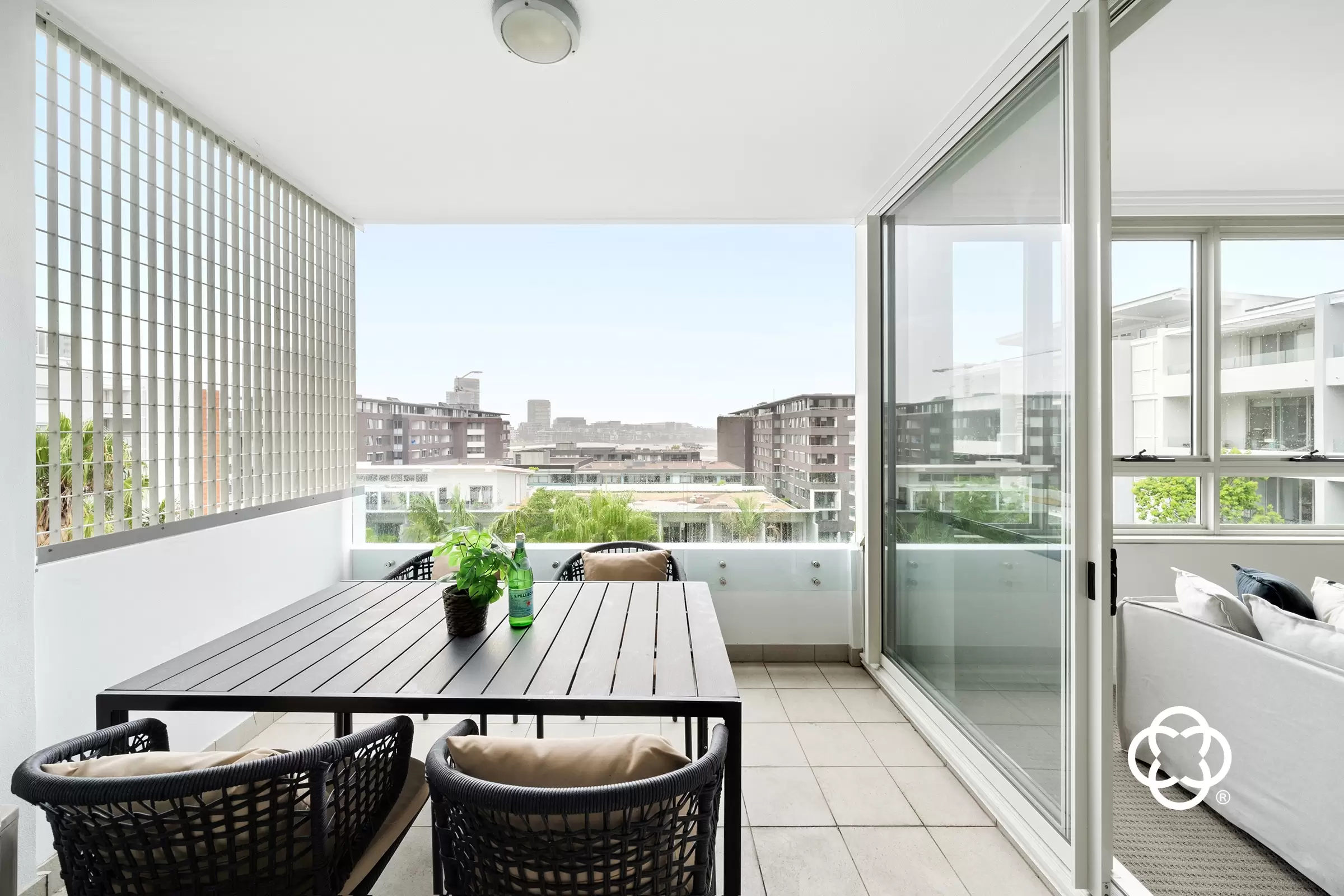880/33 Hill Road, Wentworth Point Leased by Chidiac Realty - image 4