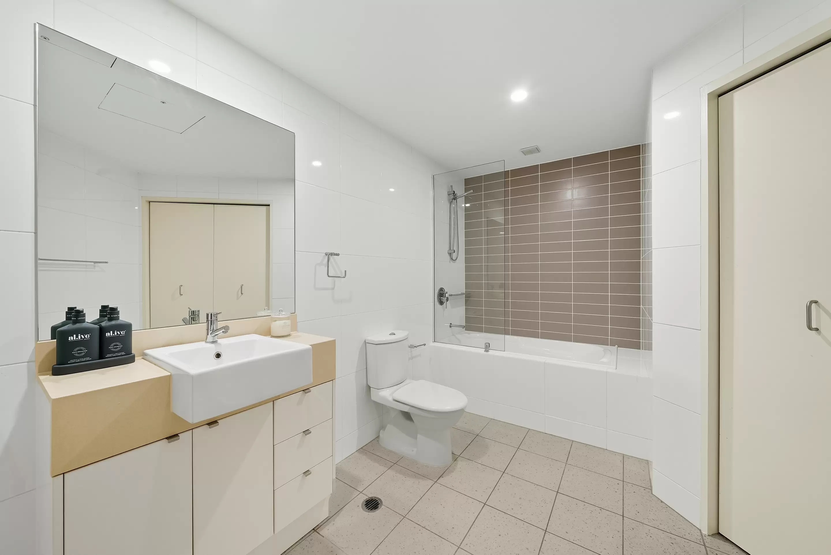 576/4 The Crescent, Wentworth Point Sold by Chidiac Realty - image 9