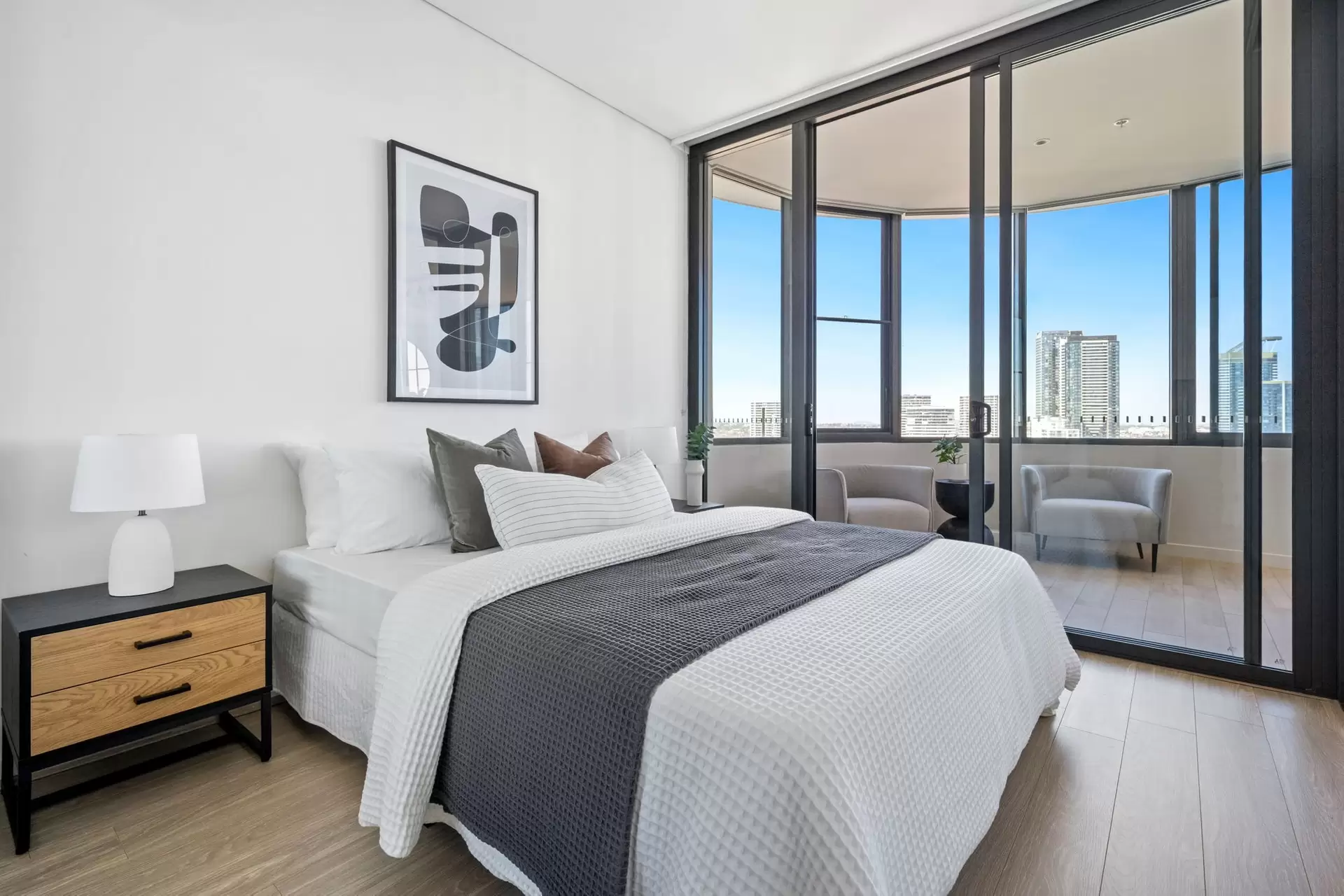 1805/11 Wentworth Place, Wentworth Point Sold by Chidiac Realty - image 1