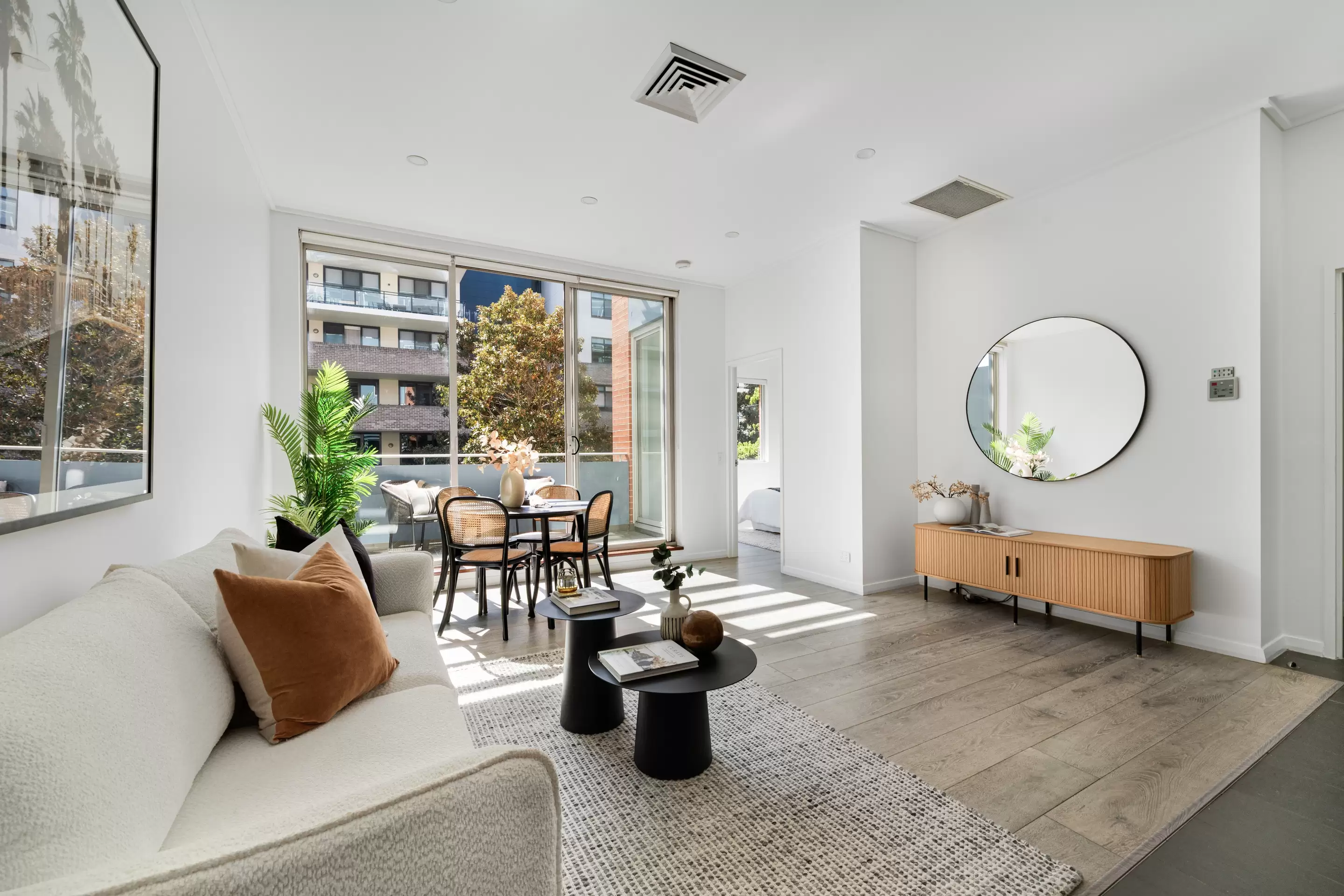 212/18 Marine Parade, Wentworth Point Sold by Chidiac Realty - image 3