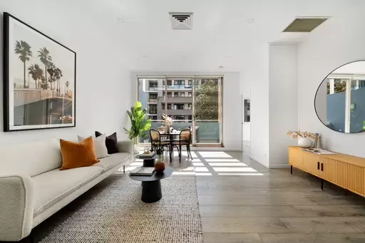 212/18 Marine Parade, Wentworth Point Sold by Chidiac Realty