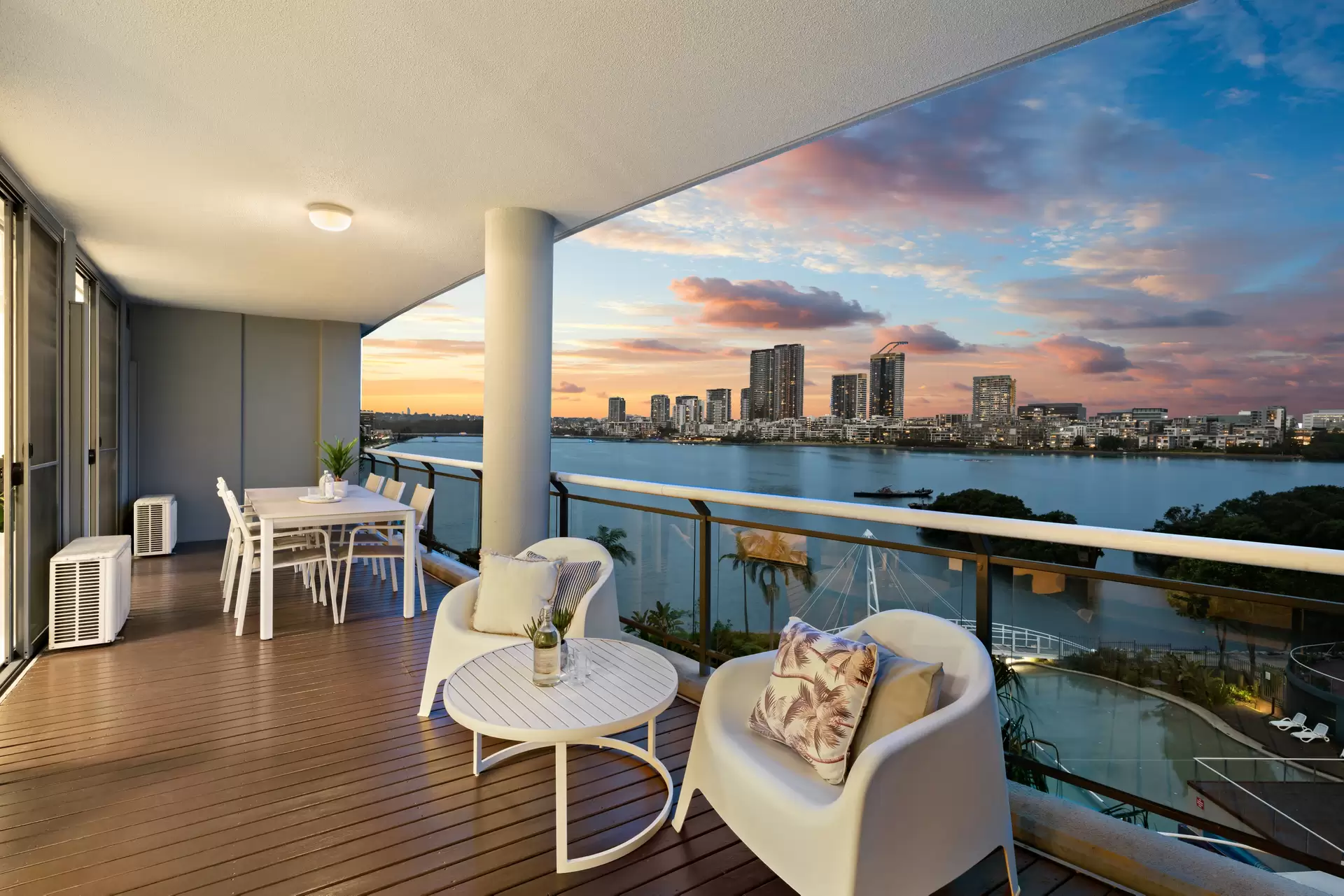 15/27 Bennelong Parkway, Wentworth Point Sold by Chidiac Realty - image 1