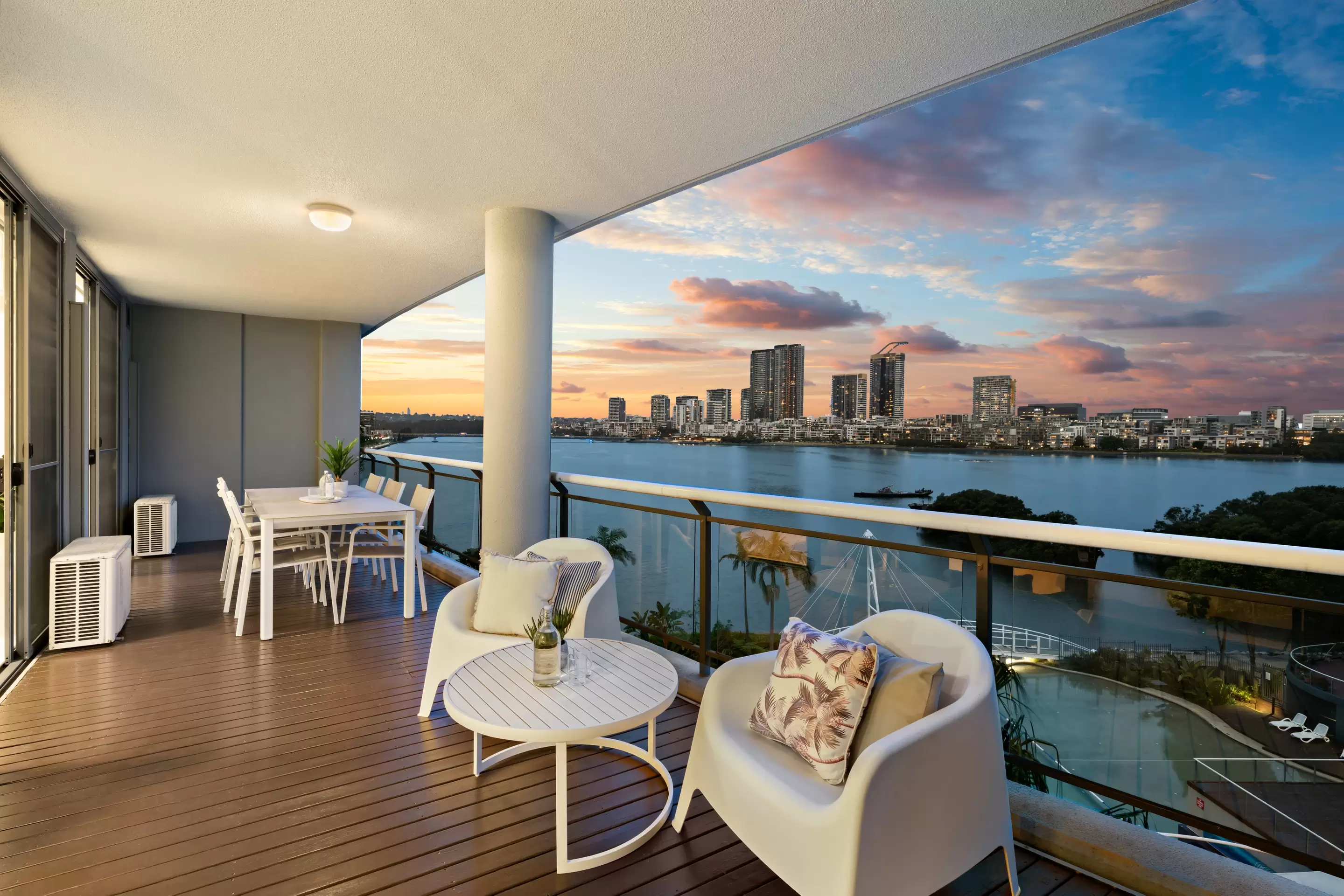 15/27 Bennelong Parkway, Wentworth Point Sold by Chidiac Realty - image 1