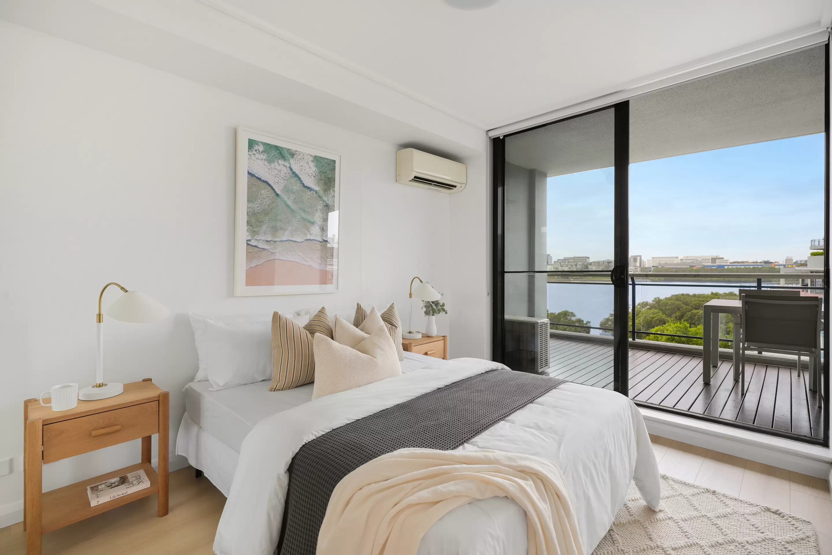 15/27 Bennelong Parkway, Wentworth Point Sold by Chidiac Realty - image 13