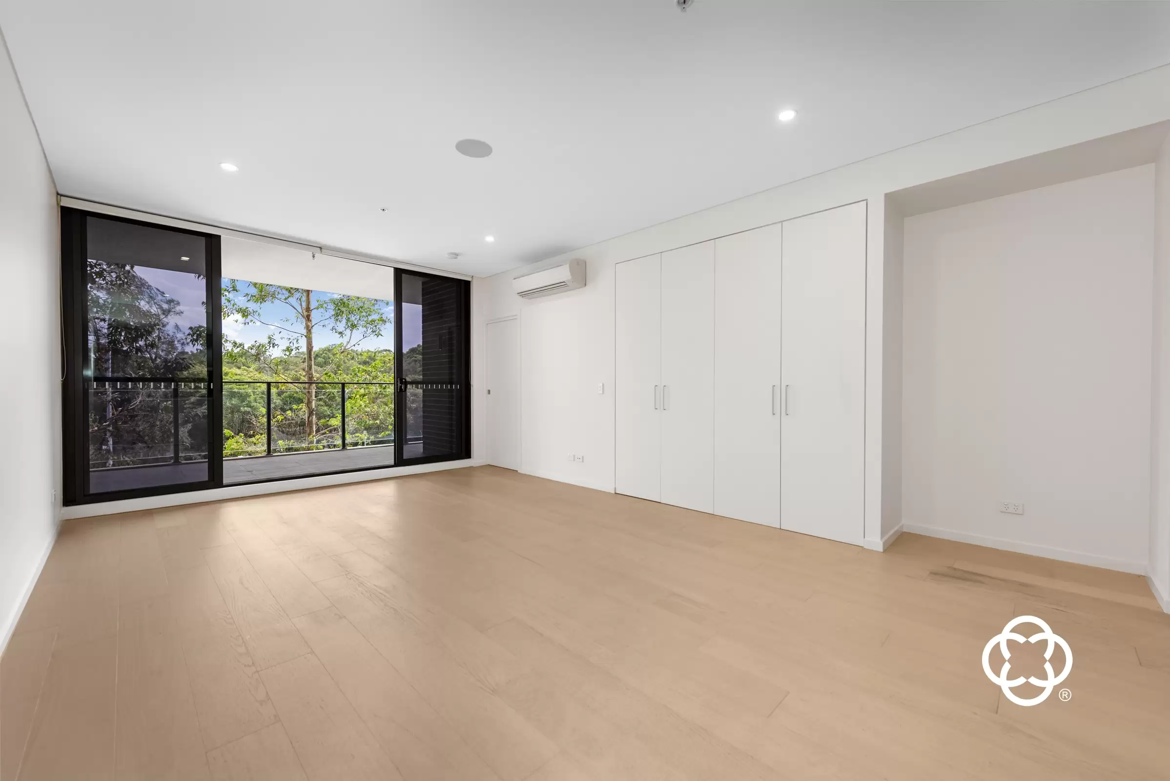 7062/7 Bennelong Parkway, Wentworth Point Leased by Chidiac Realty - image 1