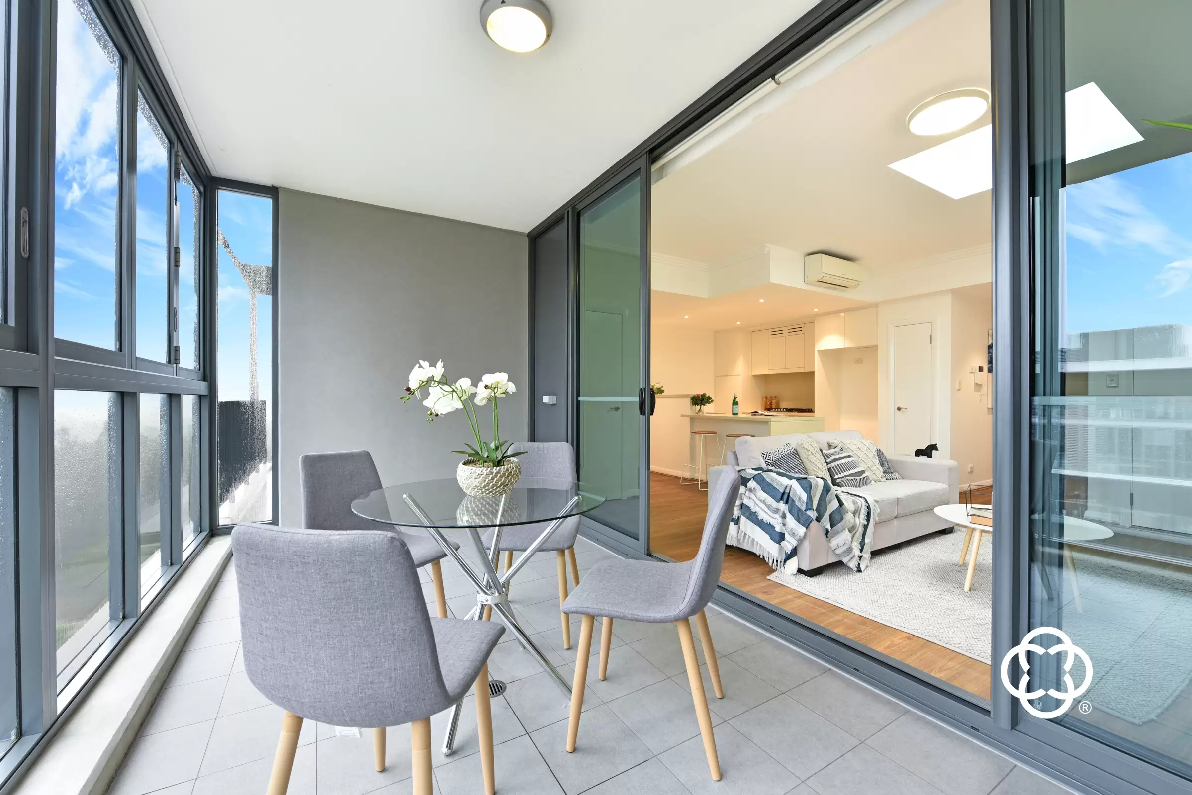 901/1 Footbridge Boulevard, Wentworth Point Leased by Chidiac Realty - image 2