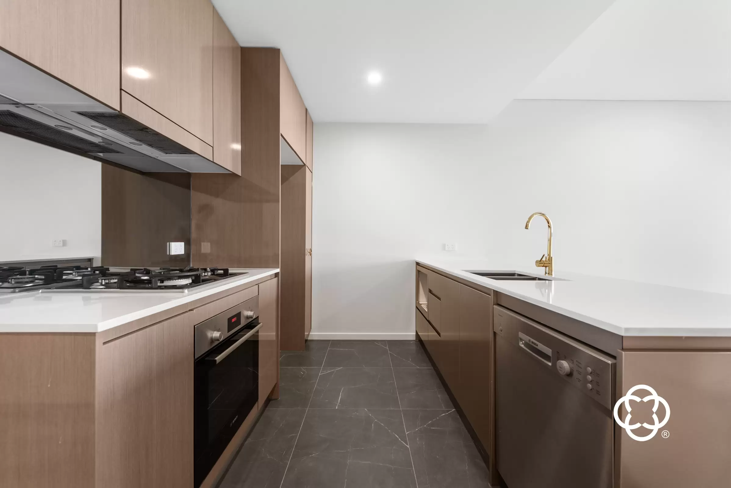 8066/7 Bennelong Parkway, Wentworth Point Leased by Chidiac Realty - image 4