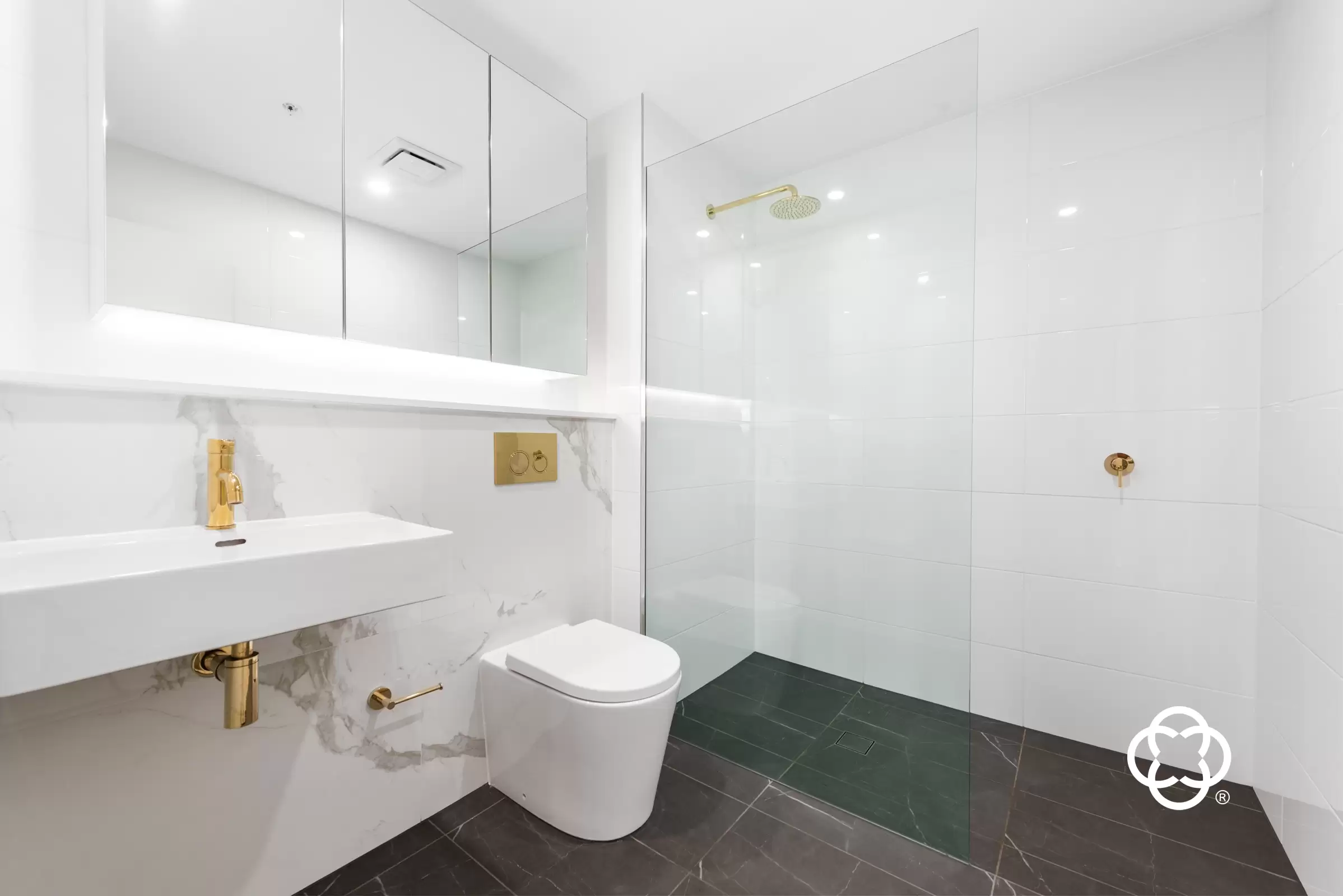 8066/7 Bennelong Parkway, Wentworth Point Leased by Chidiac Realty - image 7