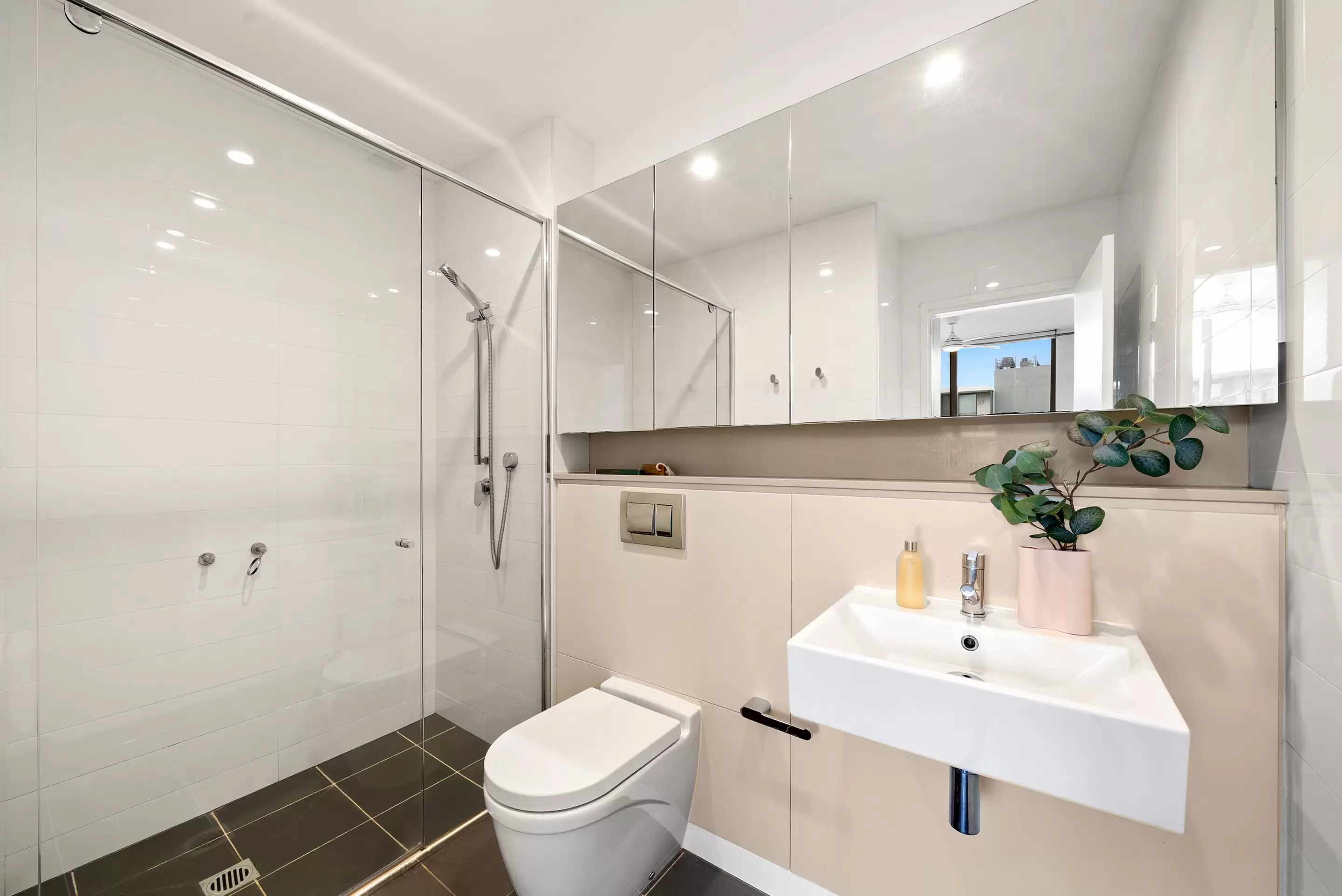 704/9 Baywater Drive, Wentworth Point Sold by Chidiac Realty - image 11