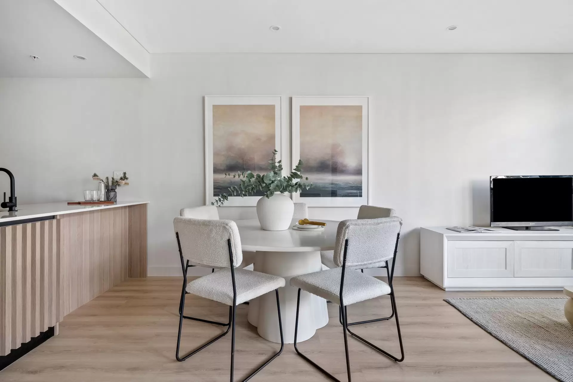305/16 Hill Road, Wentworth Point Sold by Chidiac Realty - image 1