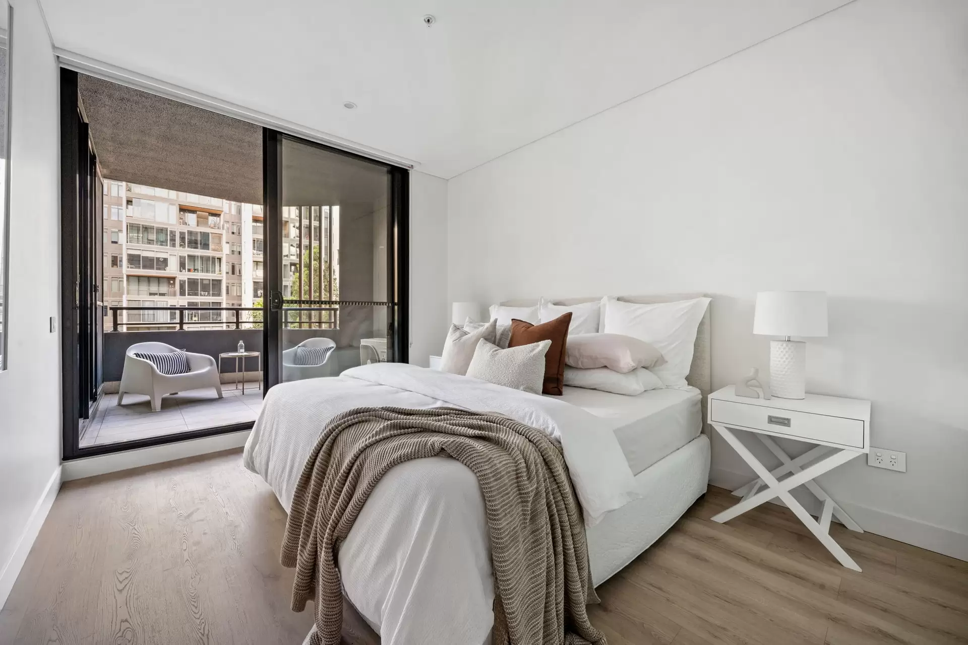 305/16 Hill Road, Wentworth Point Sold by Chidiac Realty - image 1