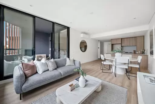 305/16 Hill Road, Wentworth Point Sold by Chidiac Realty