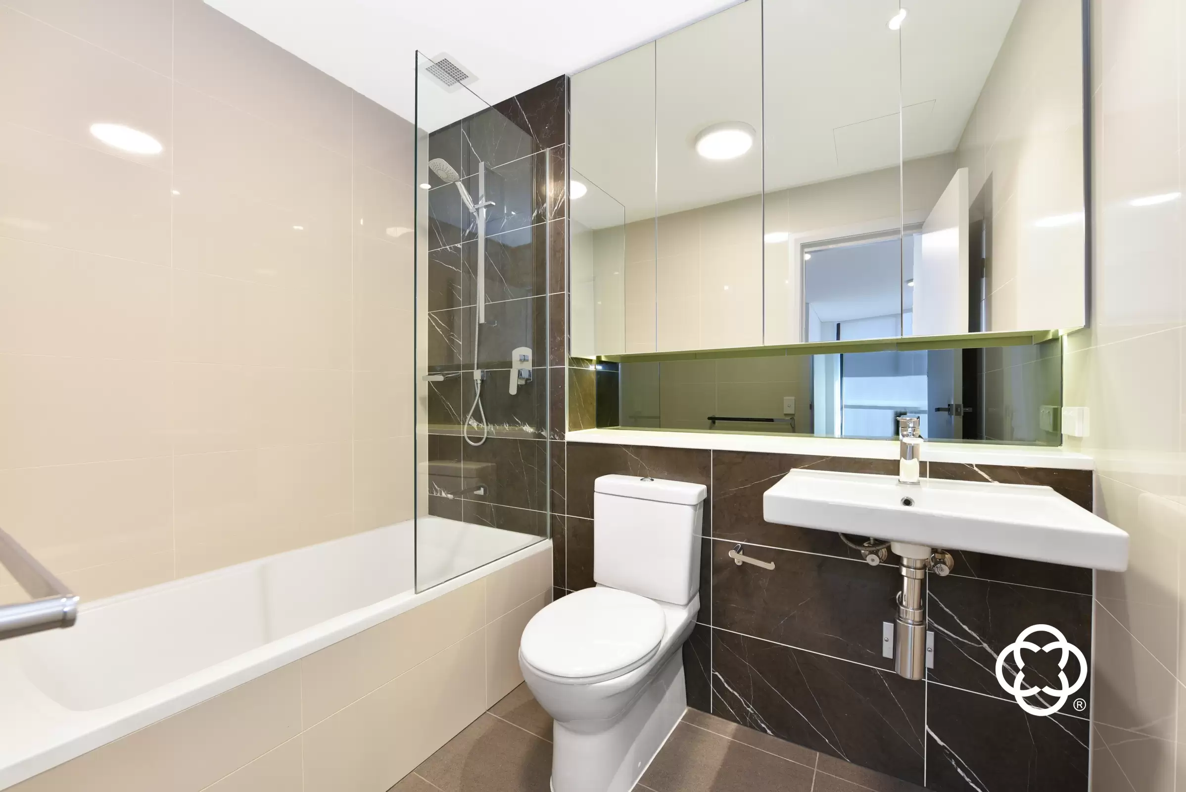 704/57 Hill Road, Wentworth Point Leased by Chidiac Realty - image 4