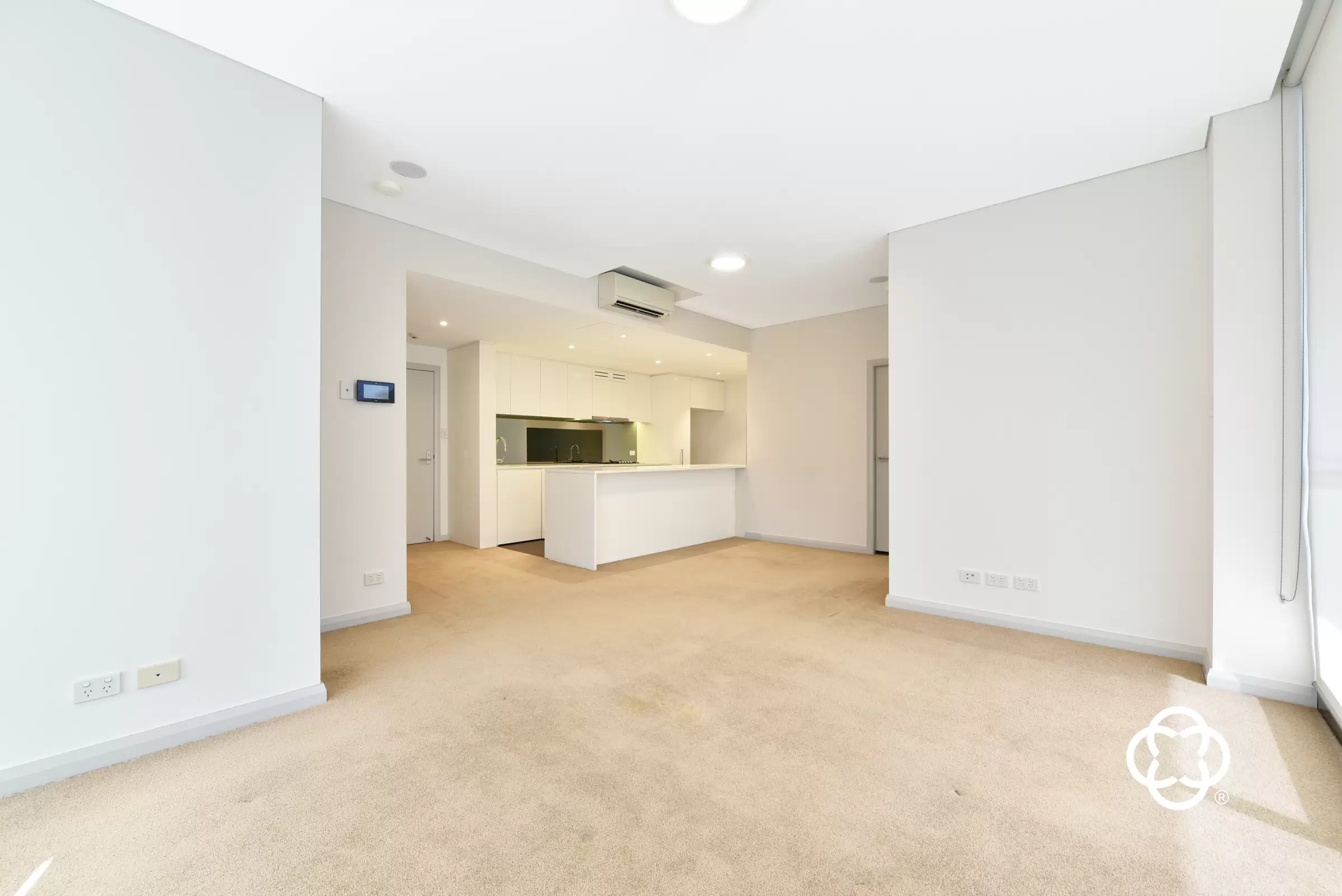 704/57 Hill Road, Wentworth Point Leased by Chidiac Realty - image 2