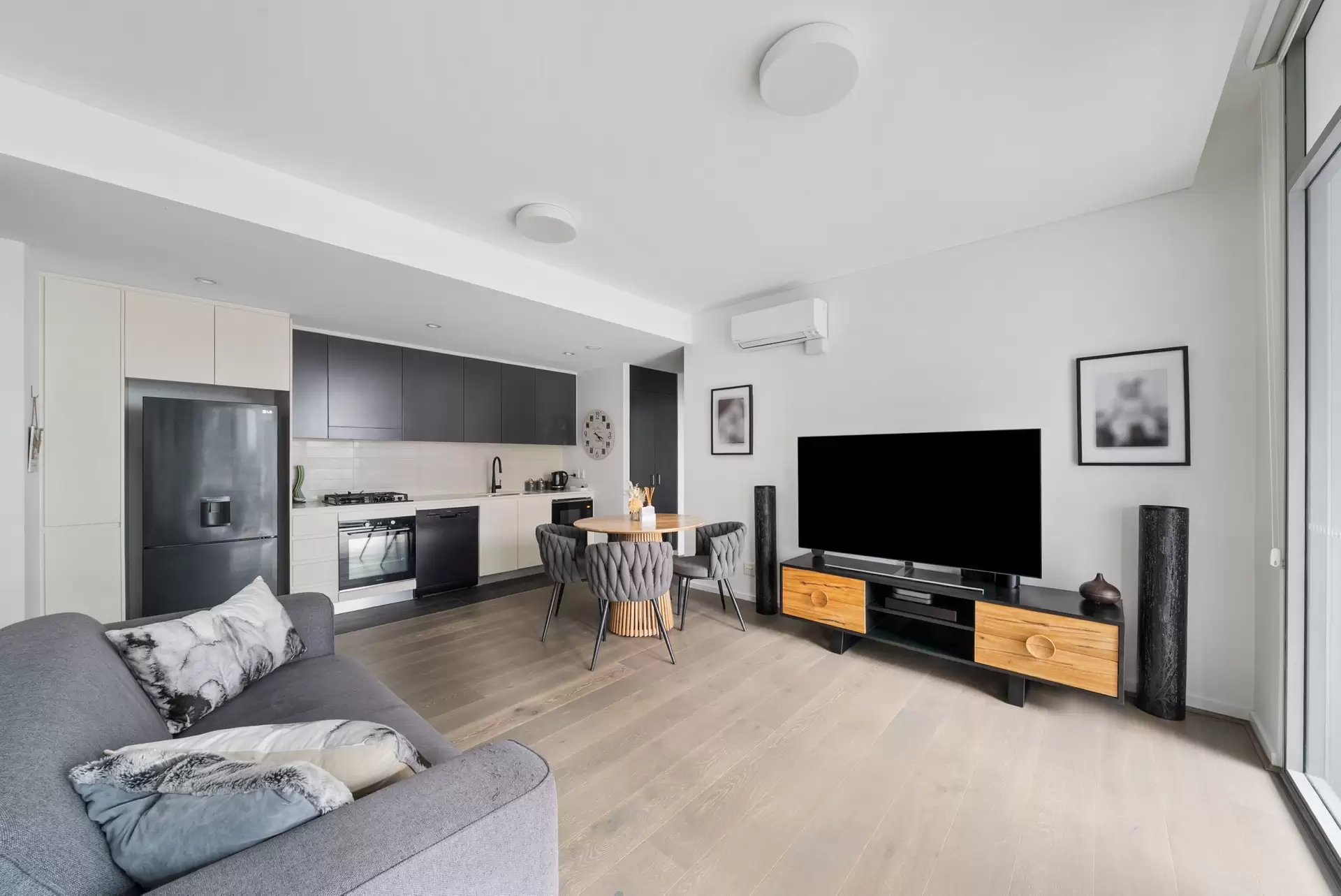 105/16 Savona Drive, Wentworth Point Sold by Chidiac Realty - image 1