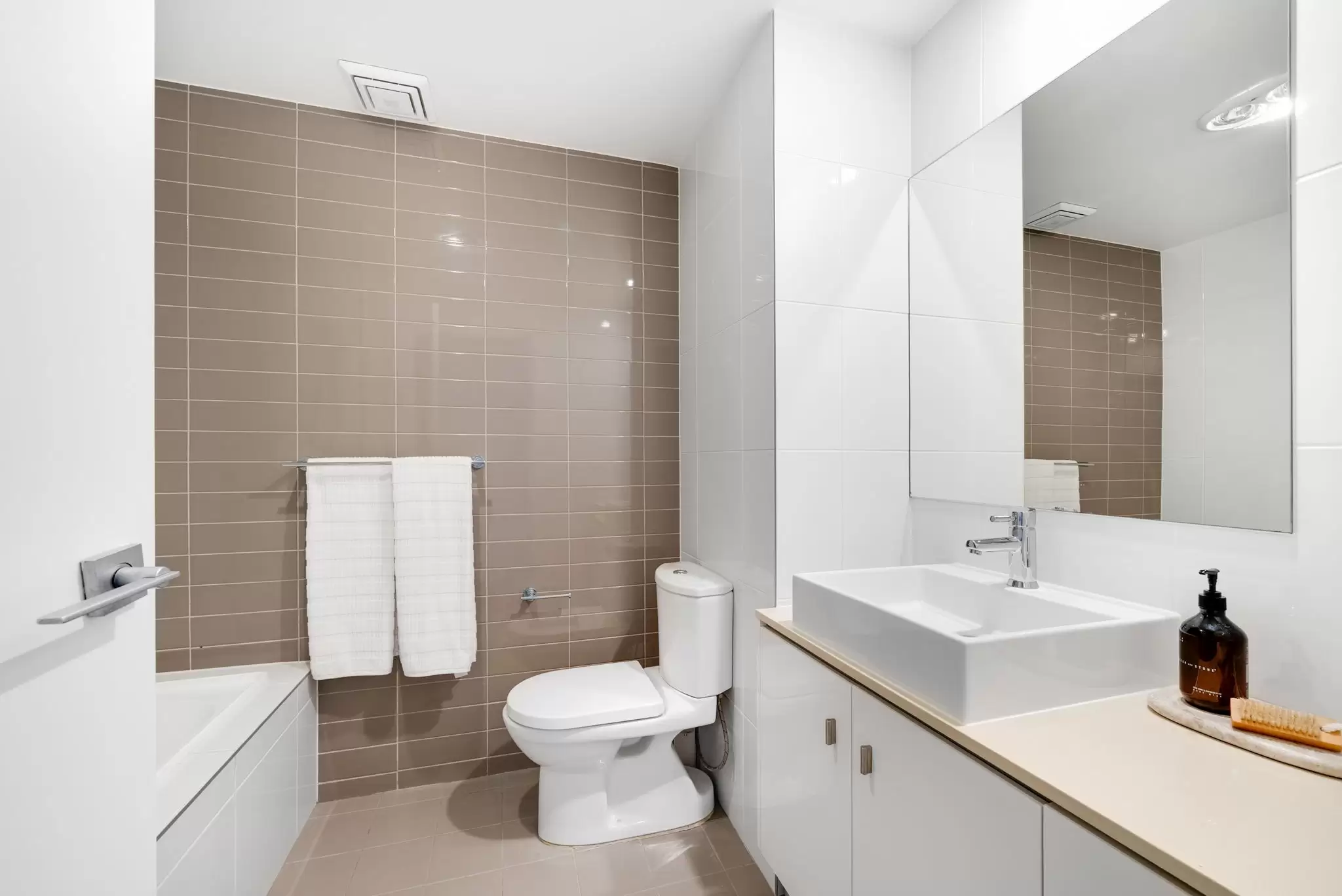324/3 Stromboli Strait, Wentworth Point Sold by Chidiac Realty - image 10