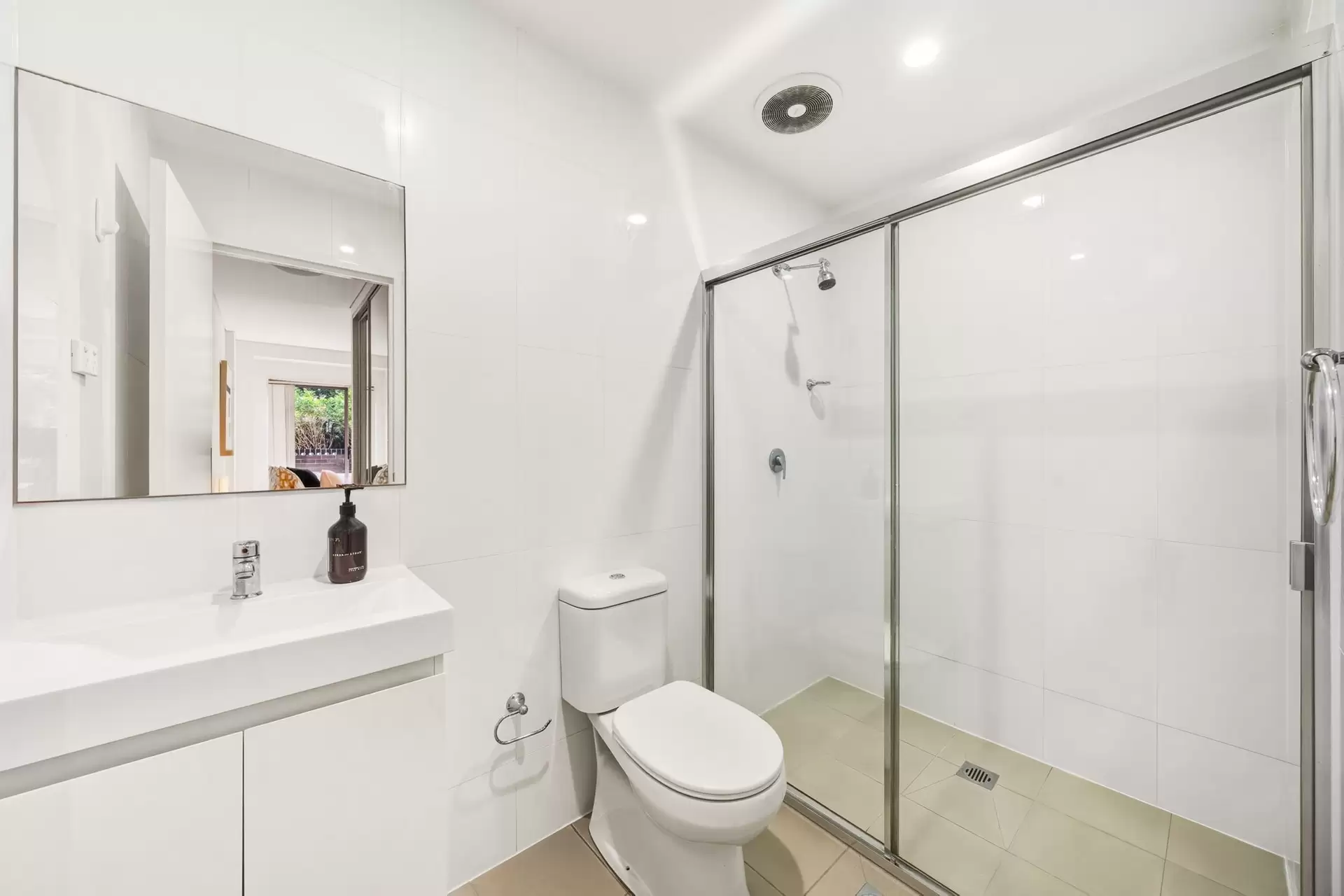 2/2-4 George Street, Warwick Farm Sold by Chidiac Realty - image 1