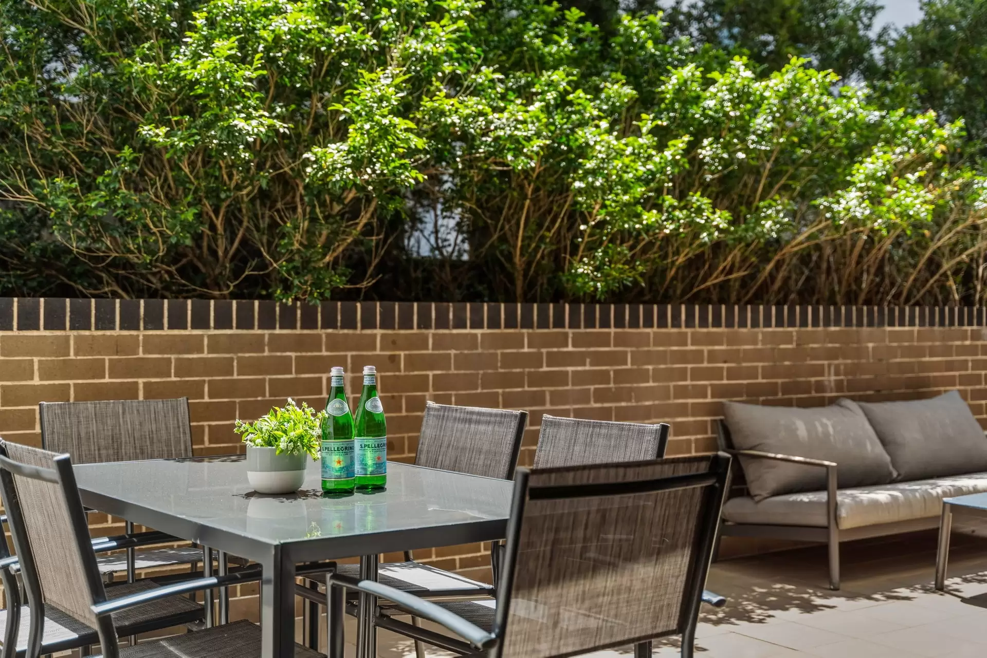 2/2-4 George Street, Warwick Farm Sold by Chidiac Realty - image 1