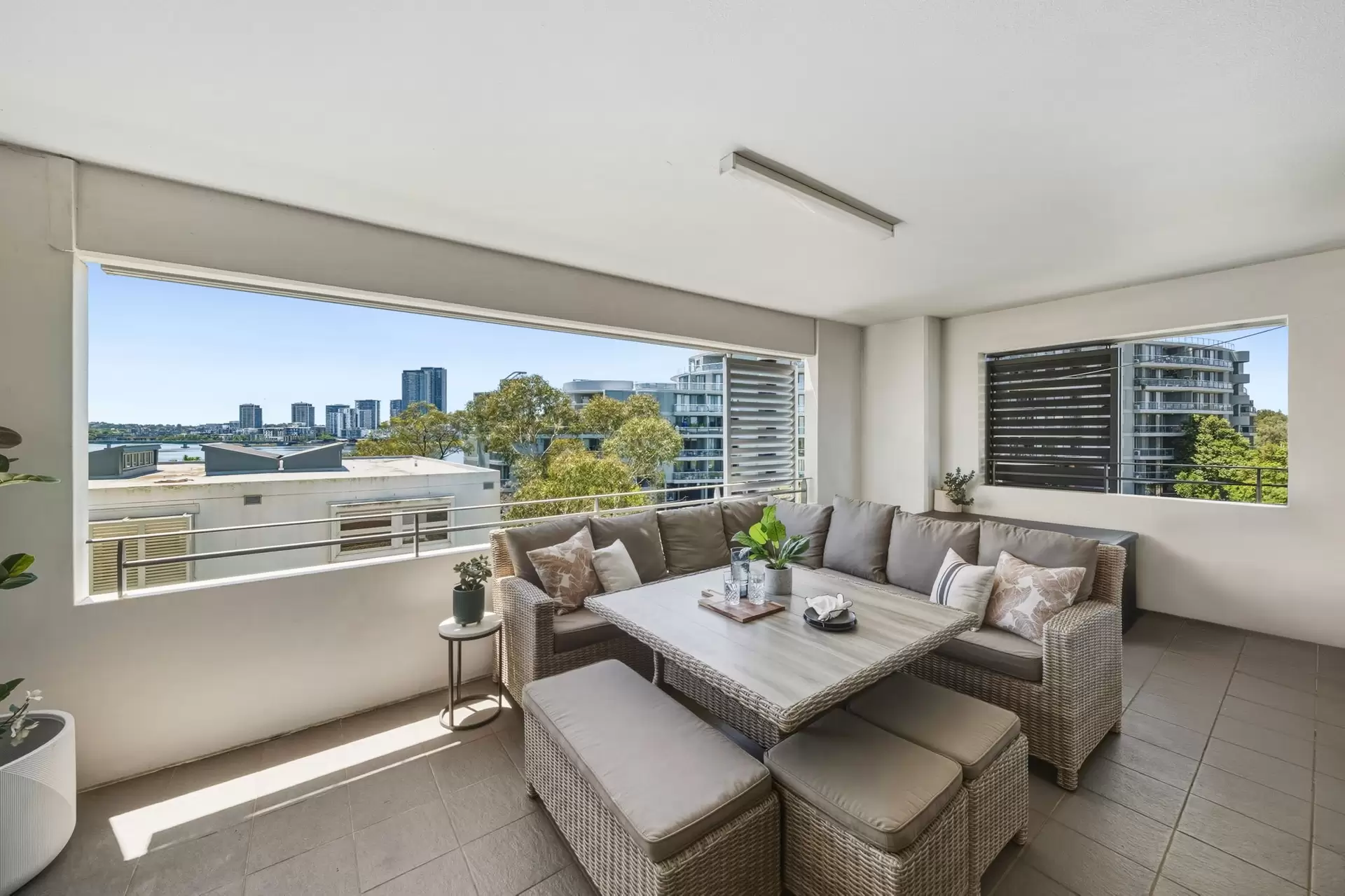 424/25 Bennelong Parkway, Wentworth Point Sold by Chidiac Realty - image 1