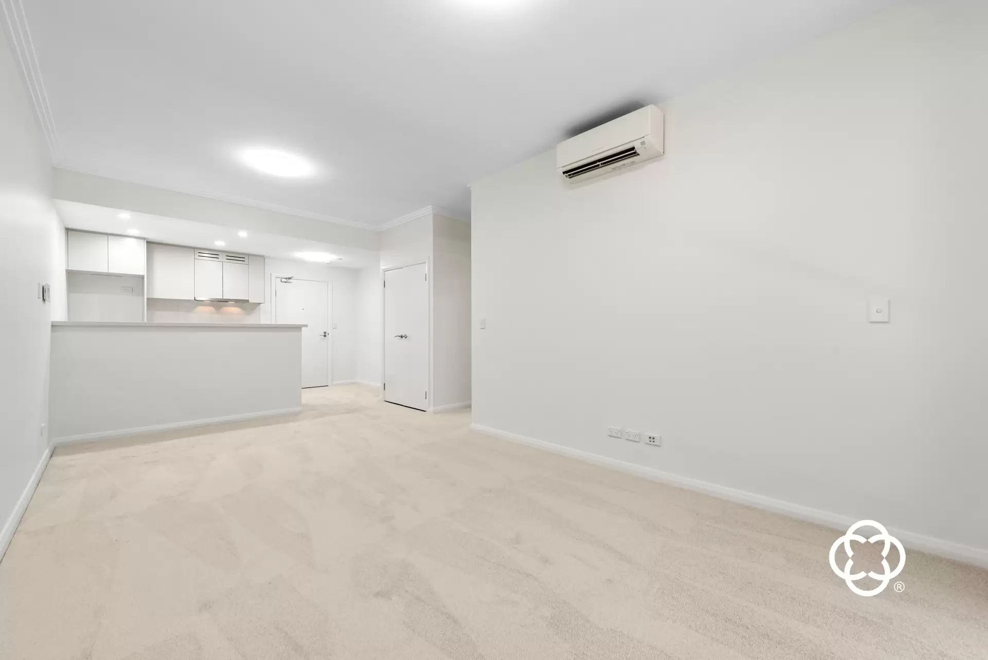 402/1 Half Street, Wentworth Point Leased by Chidiac Realty - image 1
