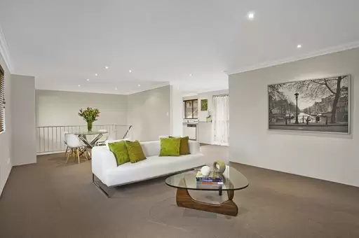 4/102 Hampden Road, Russell Lea Leased by Chidiac Realty