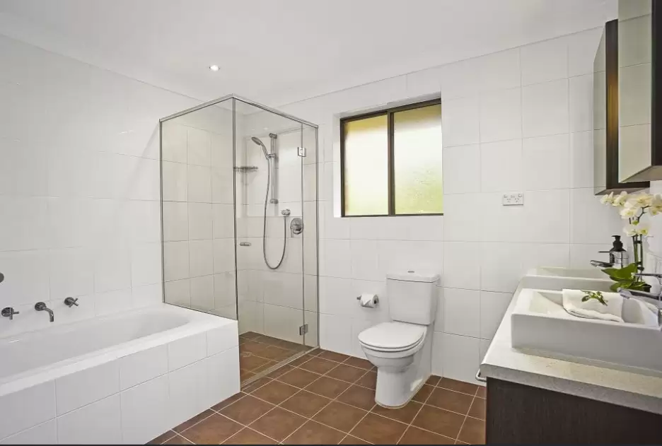 4/102 Hampden Road, Russell Lea Leased by Chidiac Realty - image 4