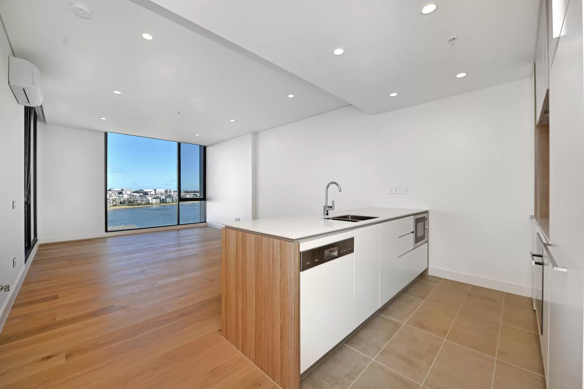 1702/13 Verona Drive, Wentworth Point Leased by Chidiac Realty - image 1