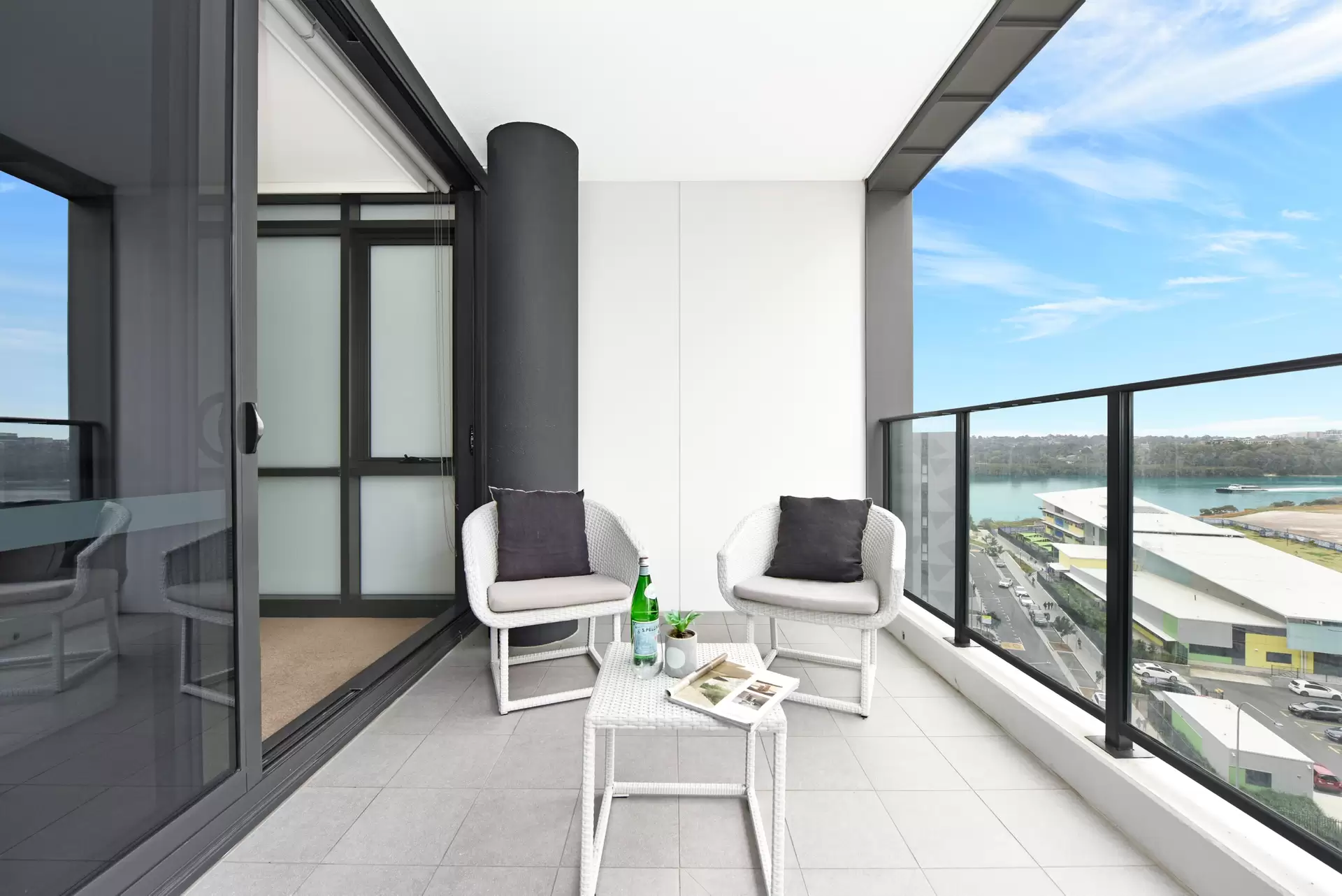 1005/10 Burroway Road, Wentworth Point Leased by Chidiac Realty - image 1