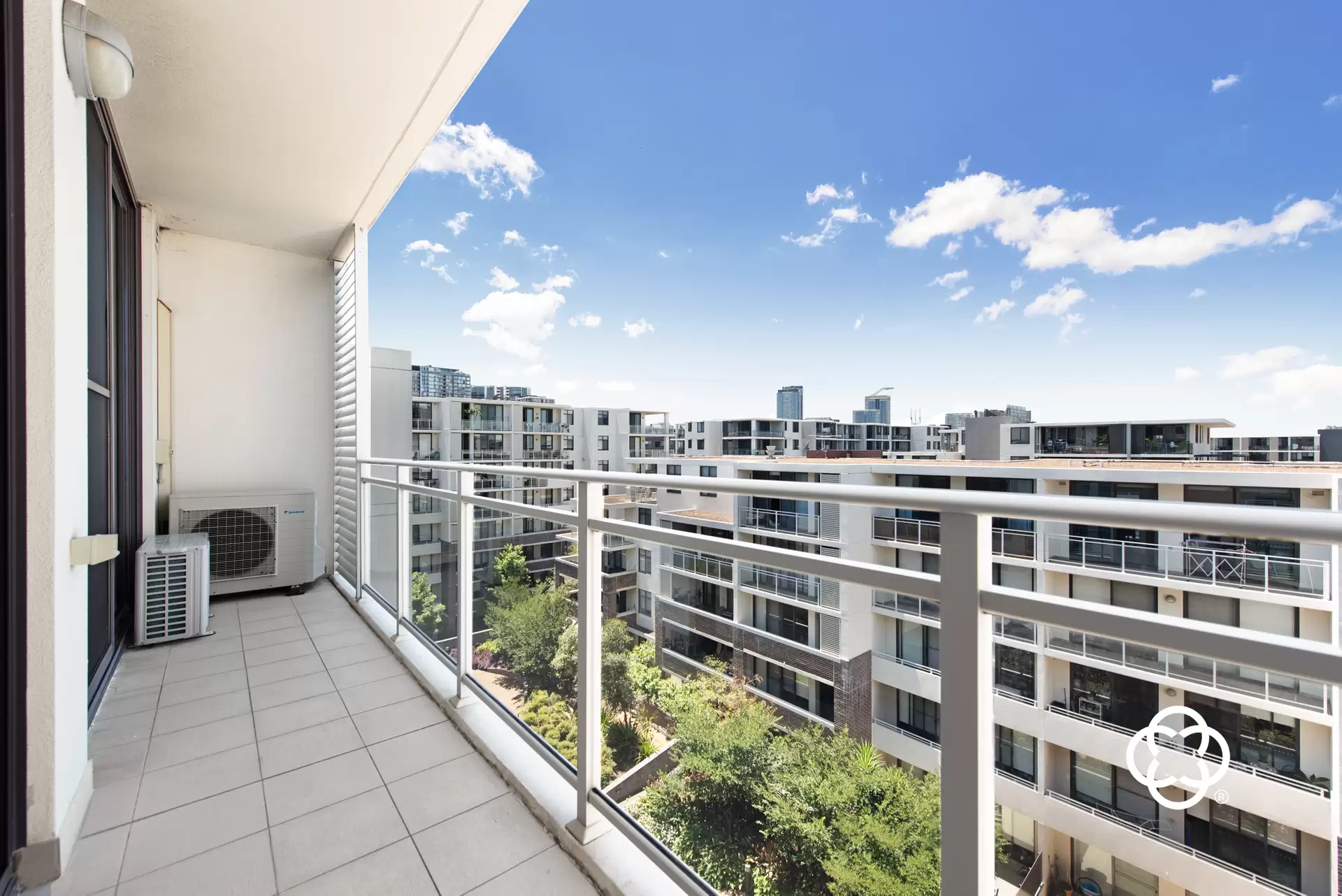 705/25 Hill Road, Wentworth Point Leased by Chidiac Realty - image 1