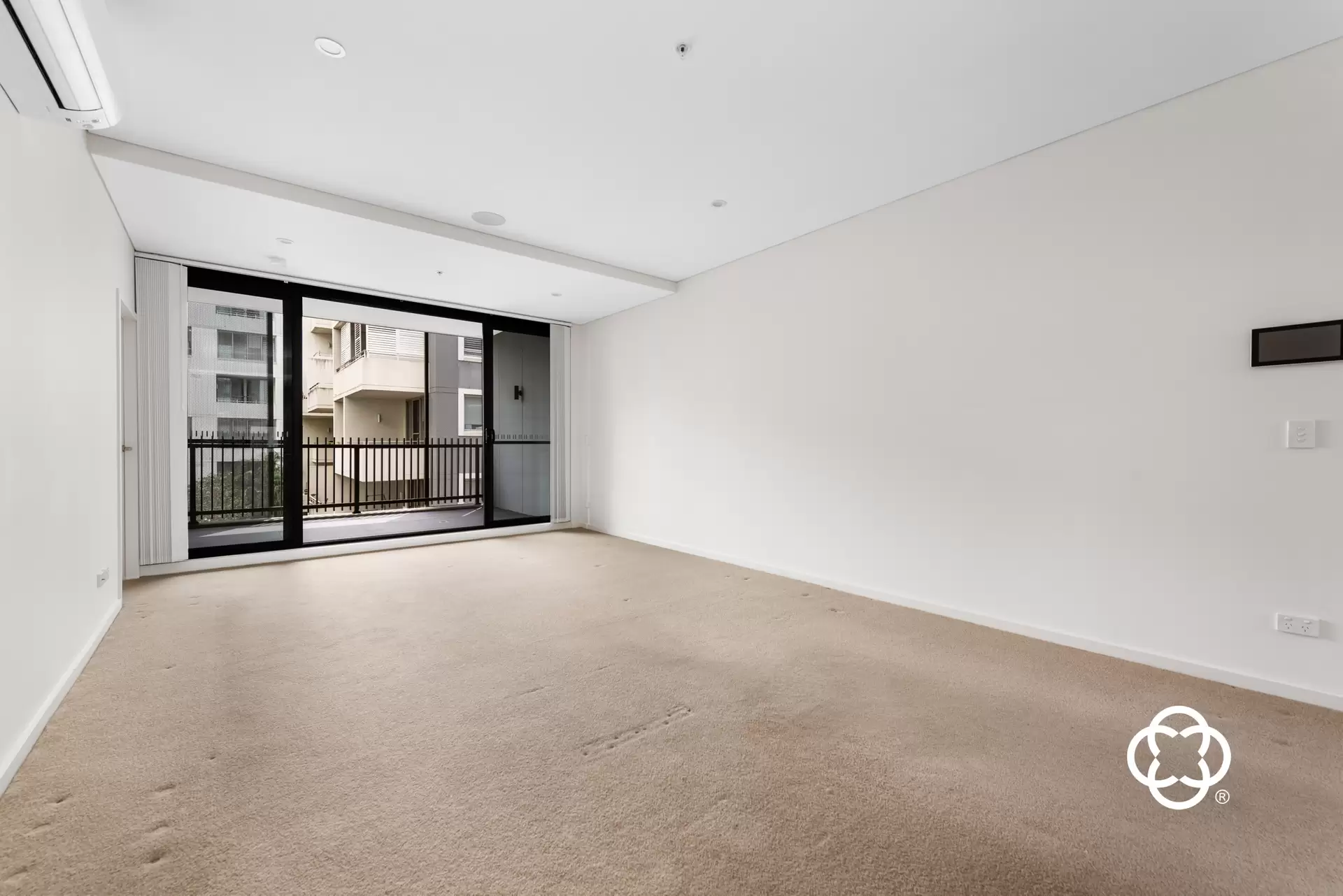 10121/19 Amalfi Drive, Wentworth Point Leased by Chidiac Realty - image 1
