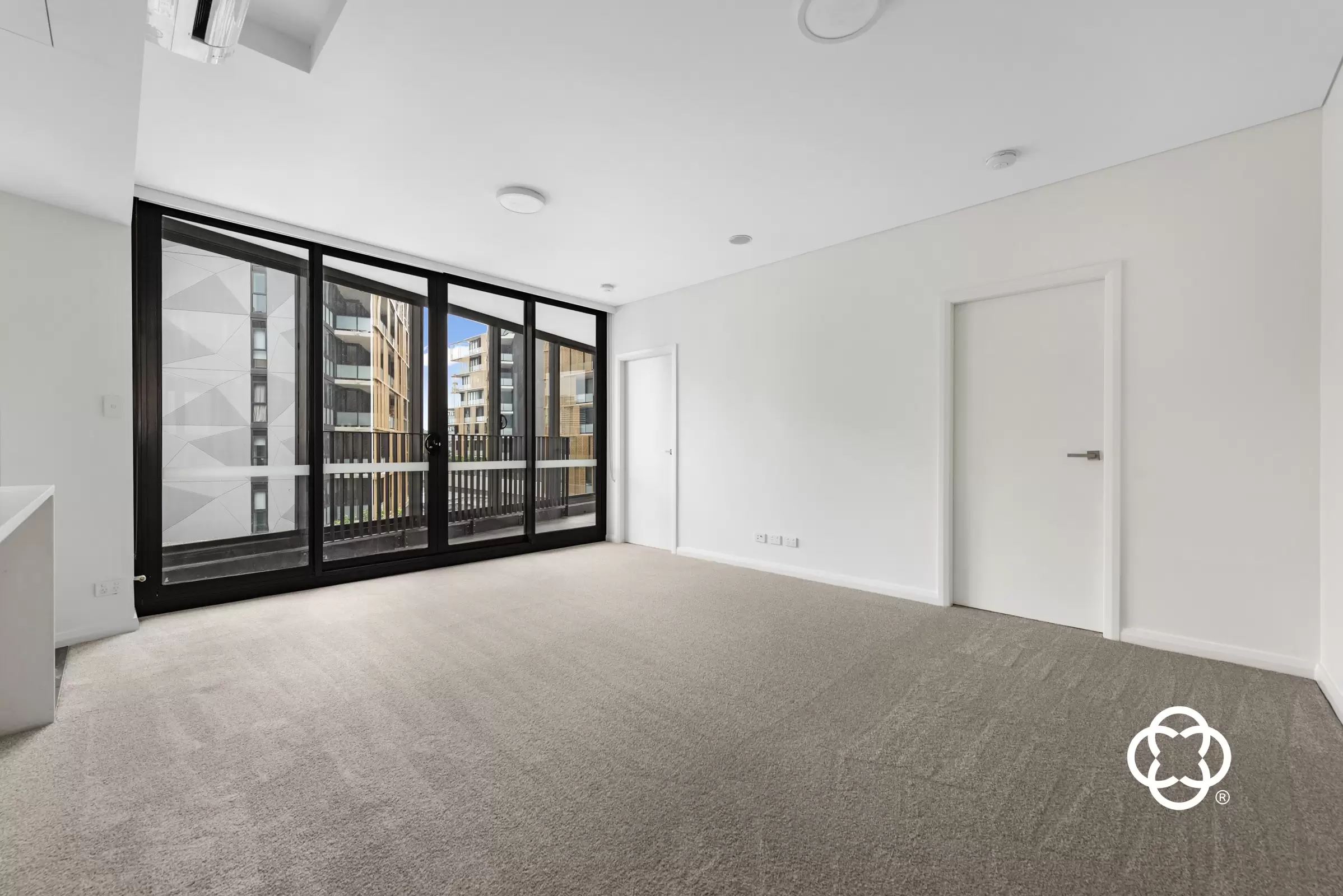401/10 Burroway Road, Wentworth Point Leased by Chidiac Realty - image 3