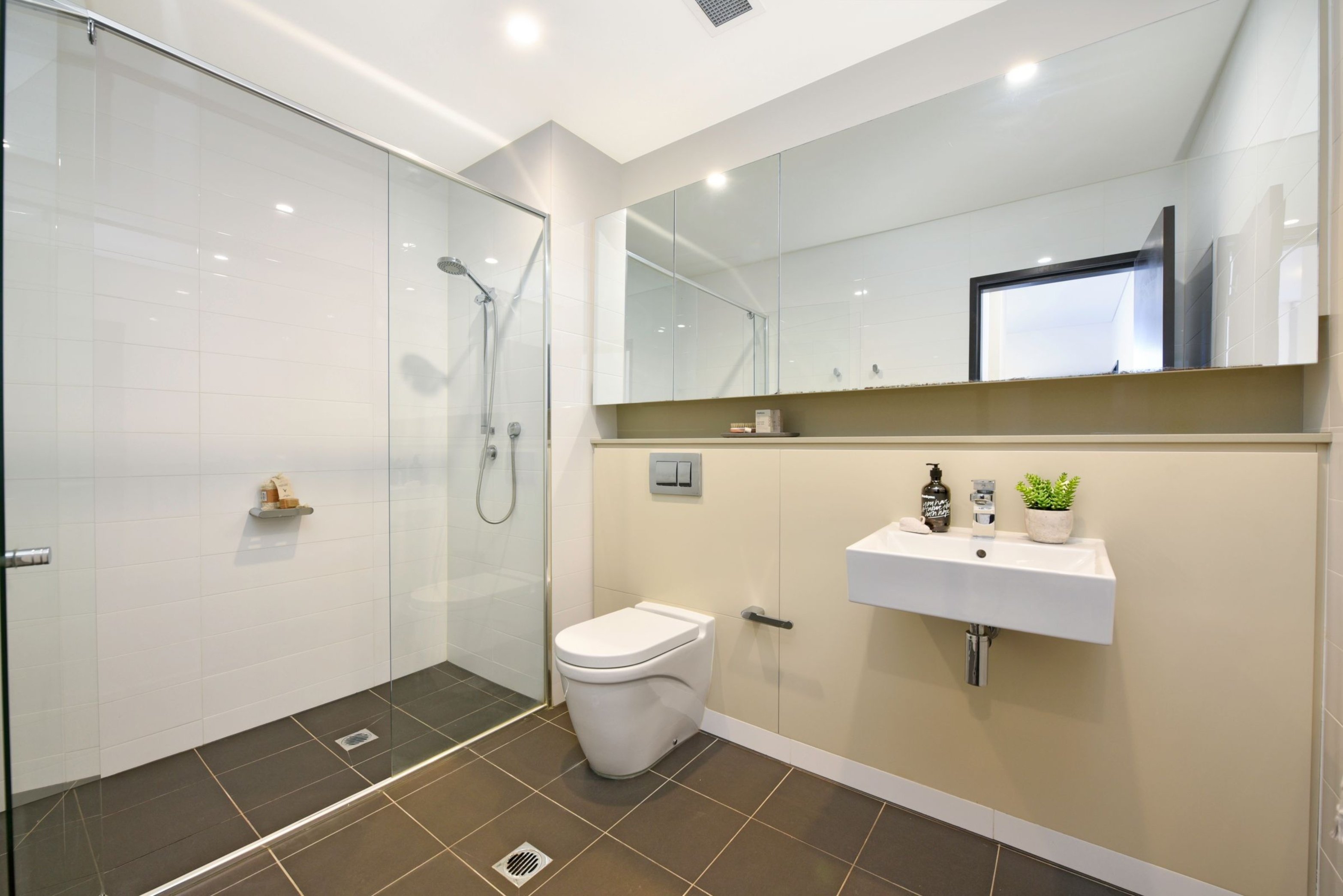 707/15 Baywater Drive, Wentworth Point Sold by Chidiac Realty - image 8