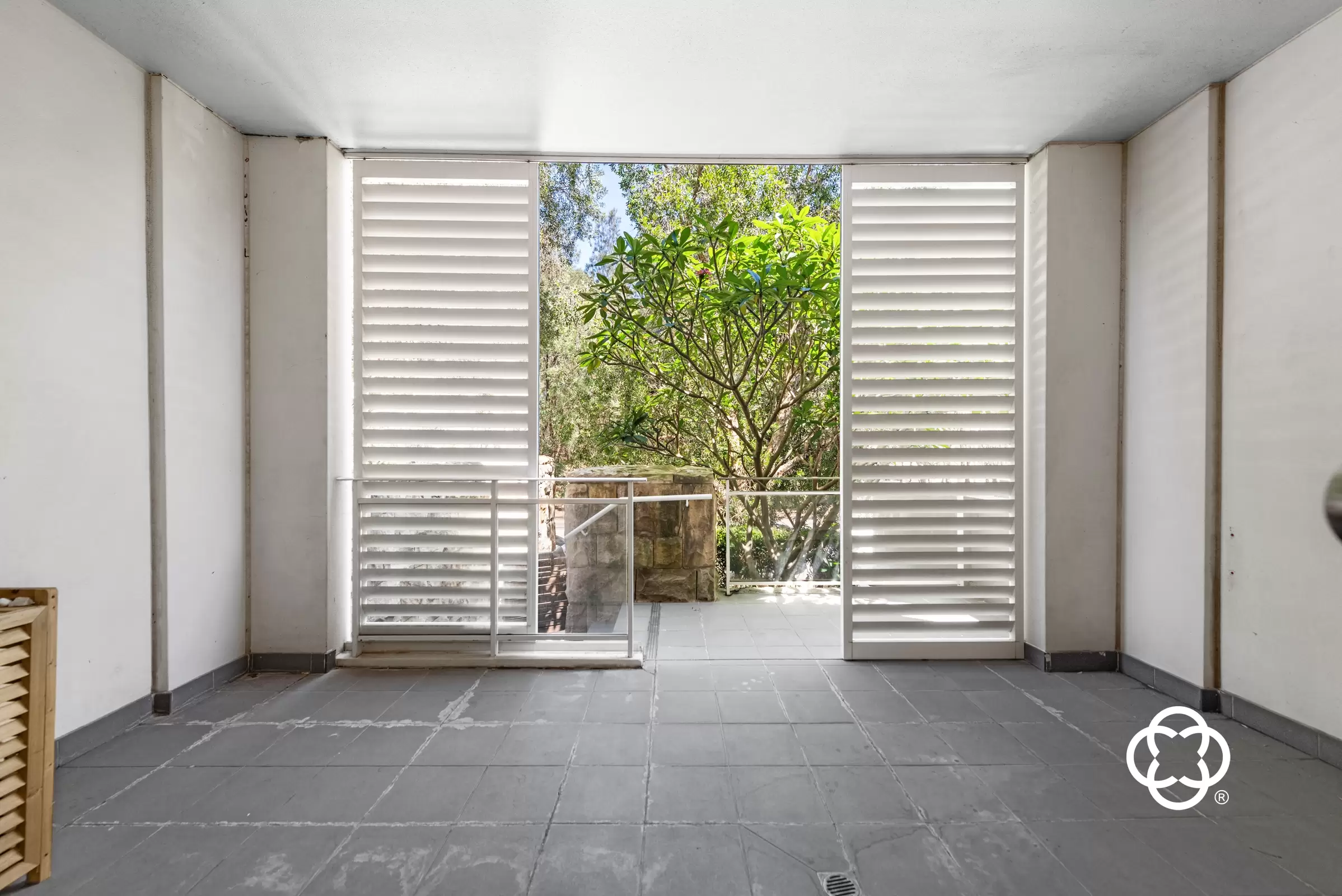 105/23 Hill Road, Wentworth Point Leased by Chidiac Realty - image 2