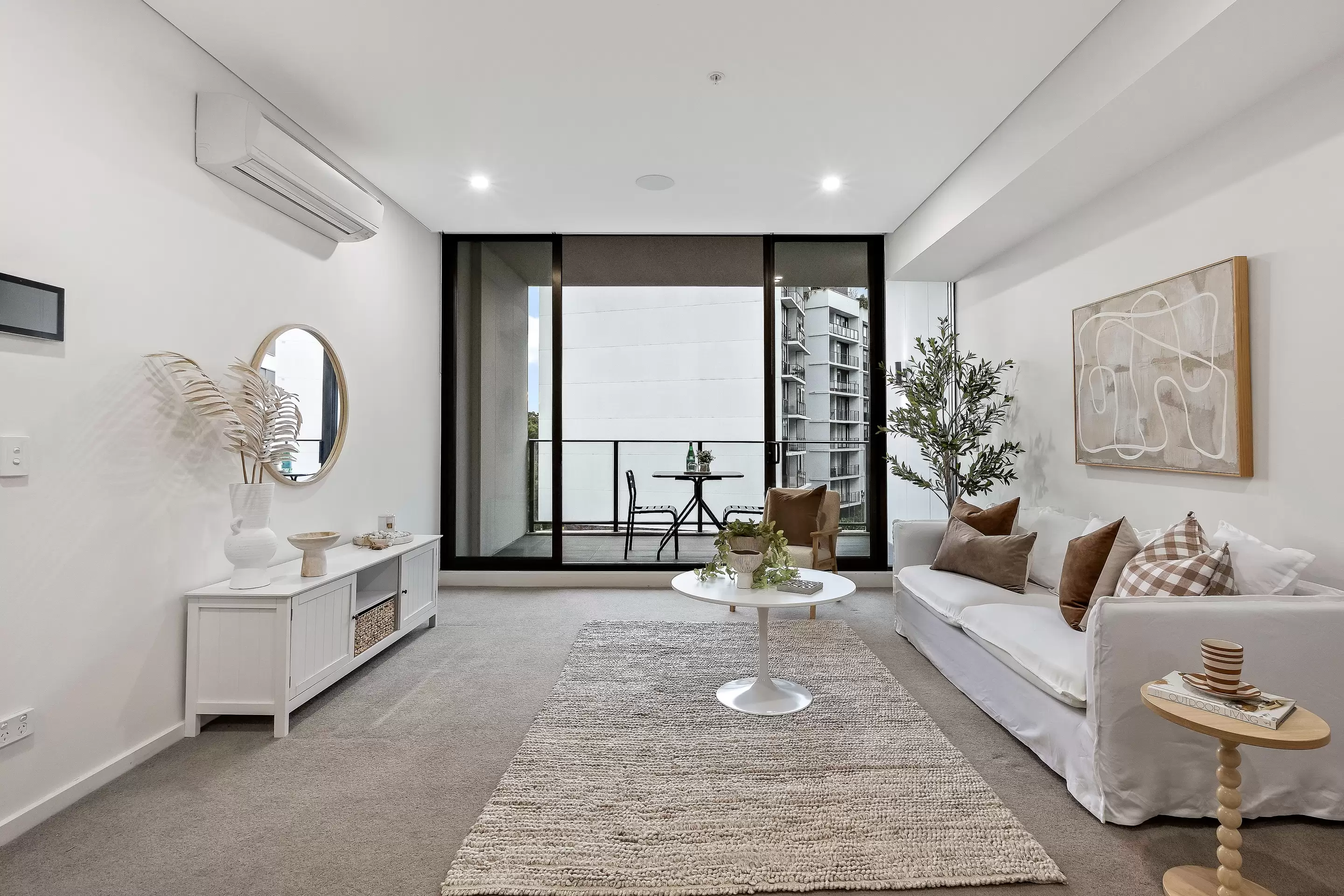 10026/11 Bennelong Parkway, Wentworth Point Leased by Chidiac Realty - image 2