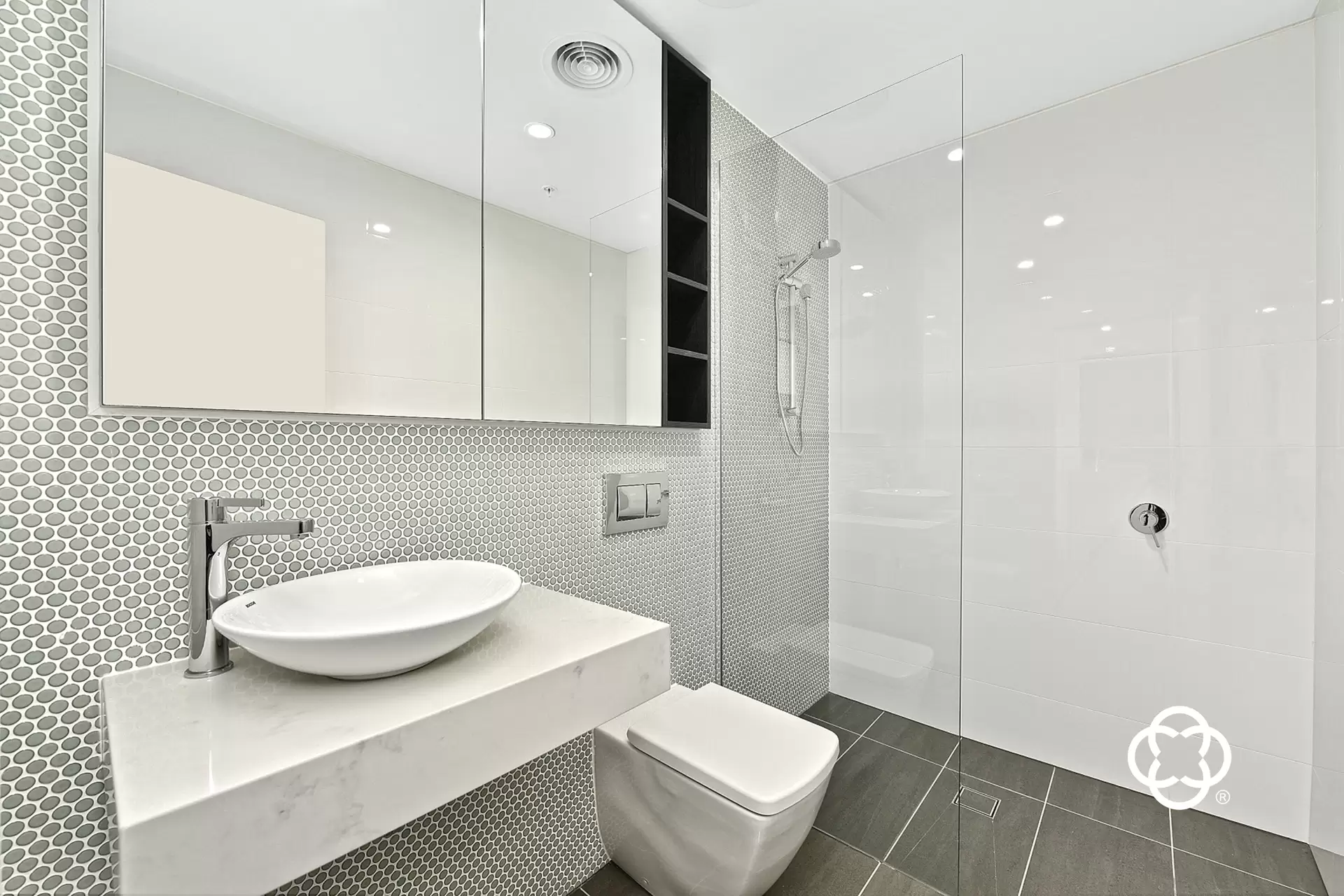 828/7 Verona Drive, Wentworth Point Leased by Chidiac Realty - image 1