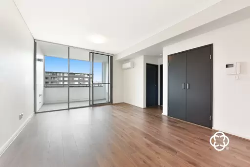 606/8 Nuvolari Place, Wentworth Point Leased by Chidiac Realty