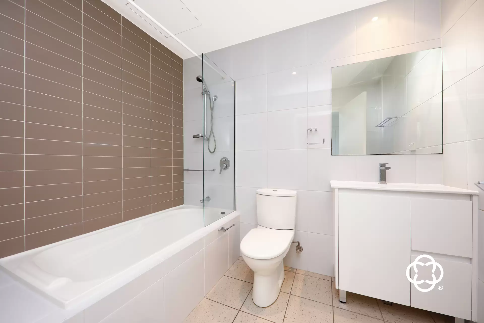 213/18 Marine Parade, Wentworth Point Leased by Chidiac Realty - image 1