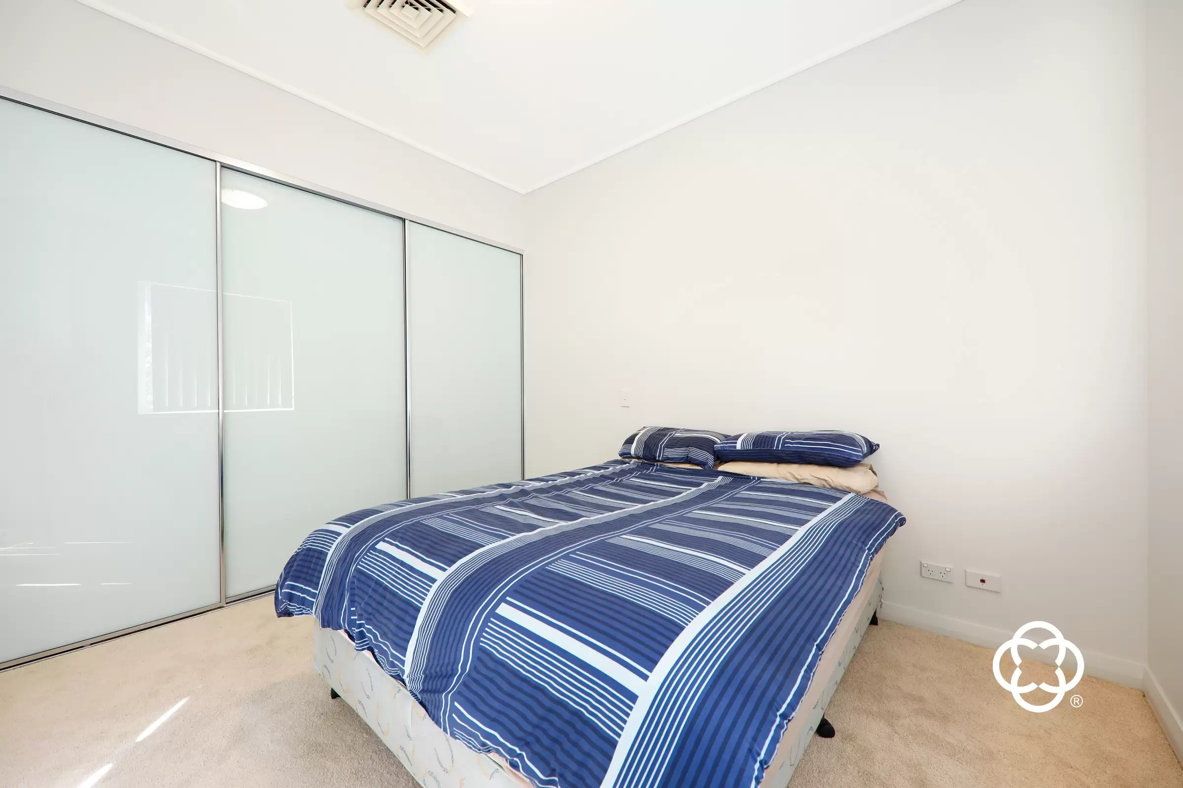 213/18 Marine Parade, Wentworth Point Leased by Chidiac Realty - image 4