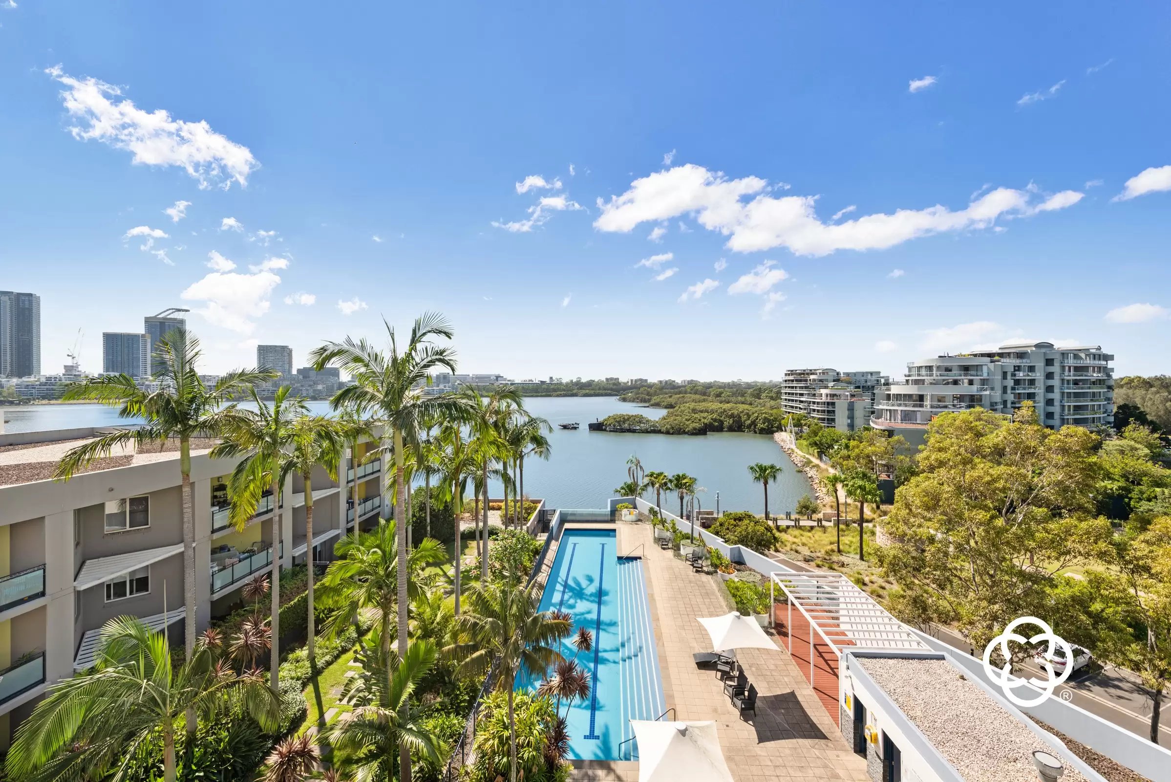 681/4 The Crescent, Wentworth Point Leased by Chidiac Realty - image 1