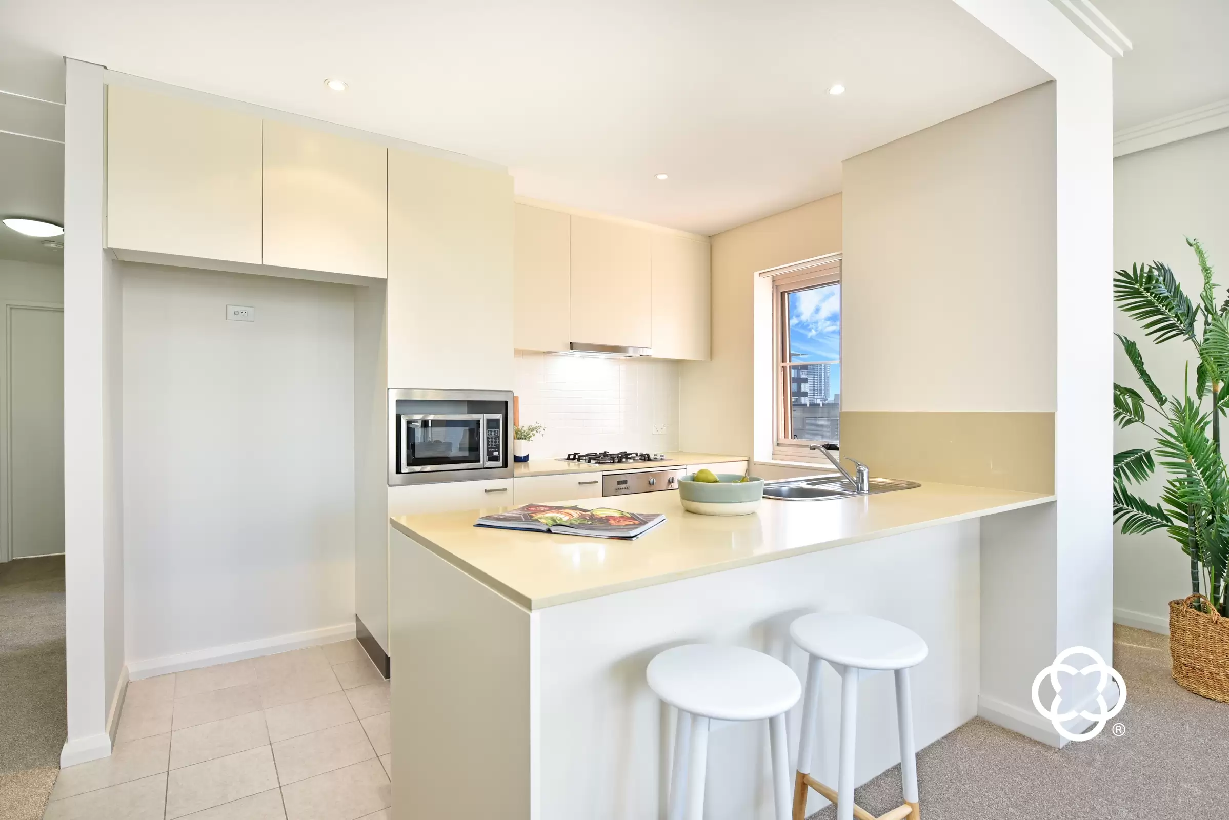 543/7 Baywater Drive, Wentworth Point Leased by Chidiac Realty - image 6